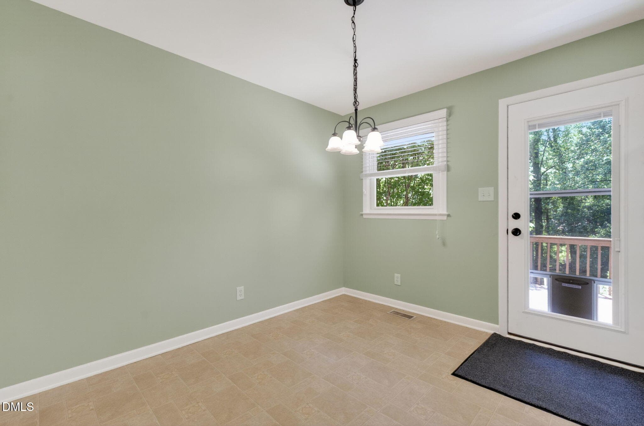 11-DR to back door - 1224 Pineview Dr - - 1224 Pineview Drive, Raleigh, NC 27606, Raleigh