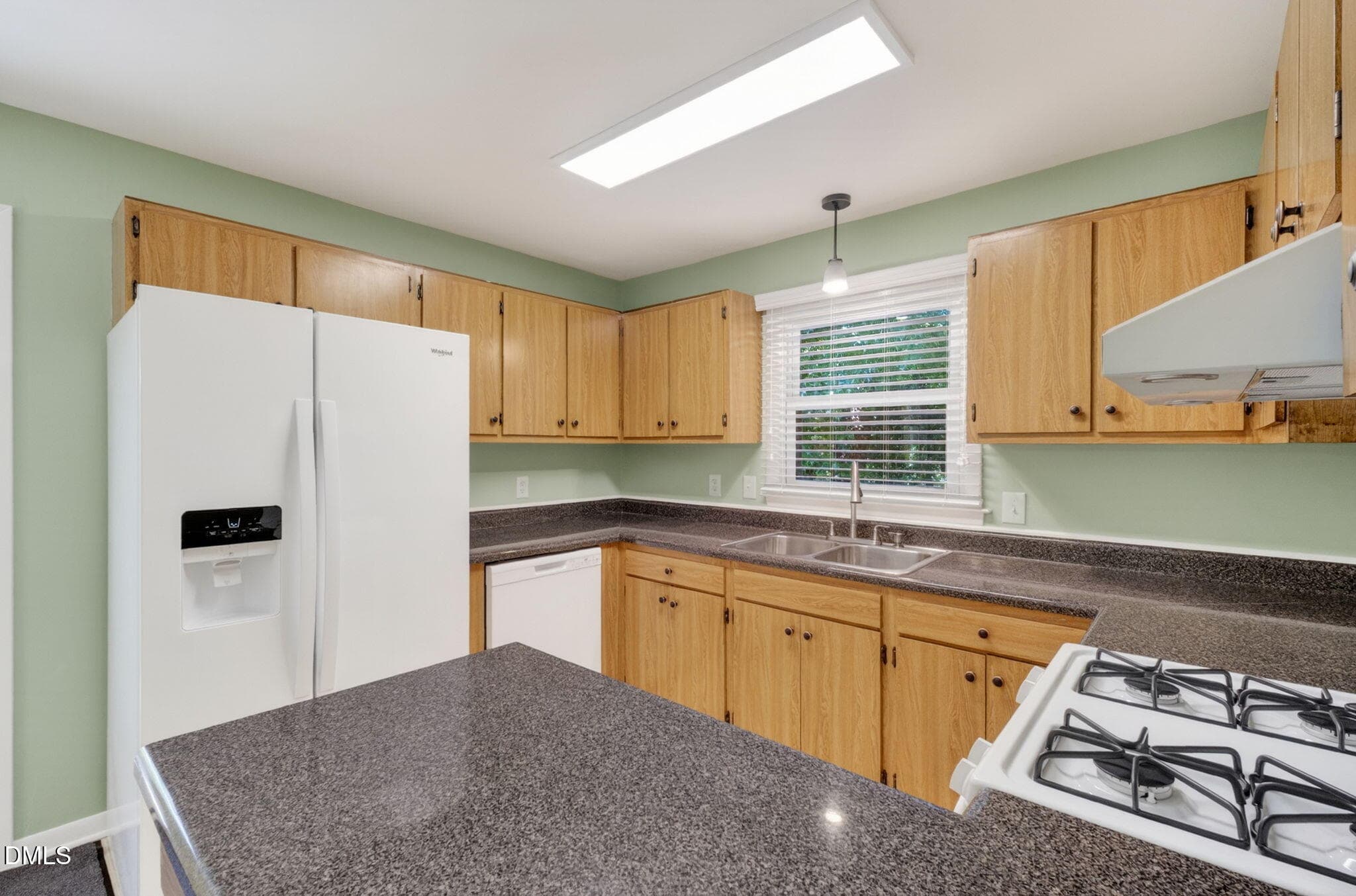 13-Kit - 1224 Pineview Dr - 13 - 1224 Pineview Drive, Raleigh, NC 27606, Raleigh