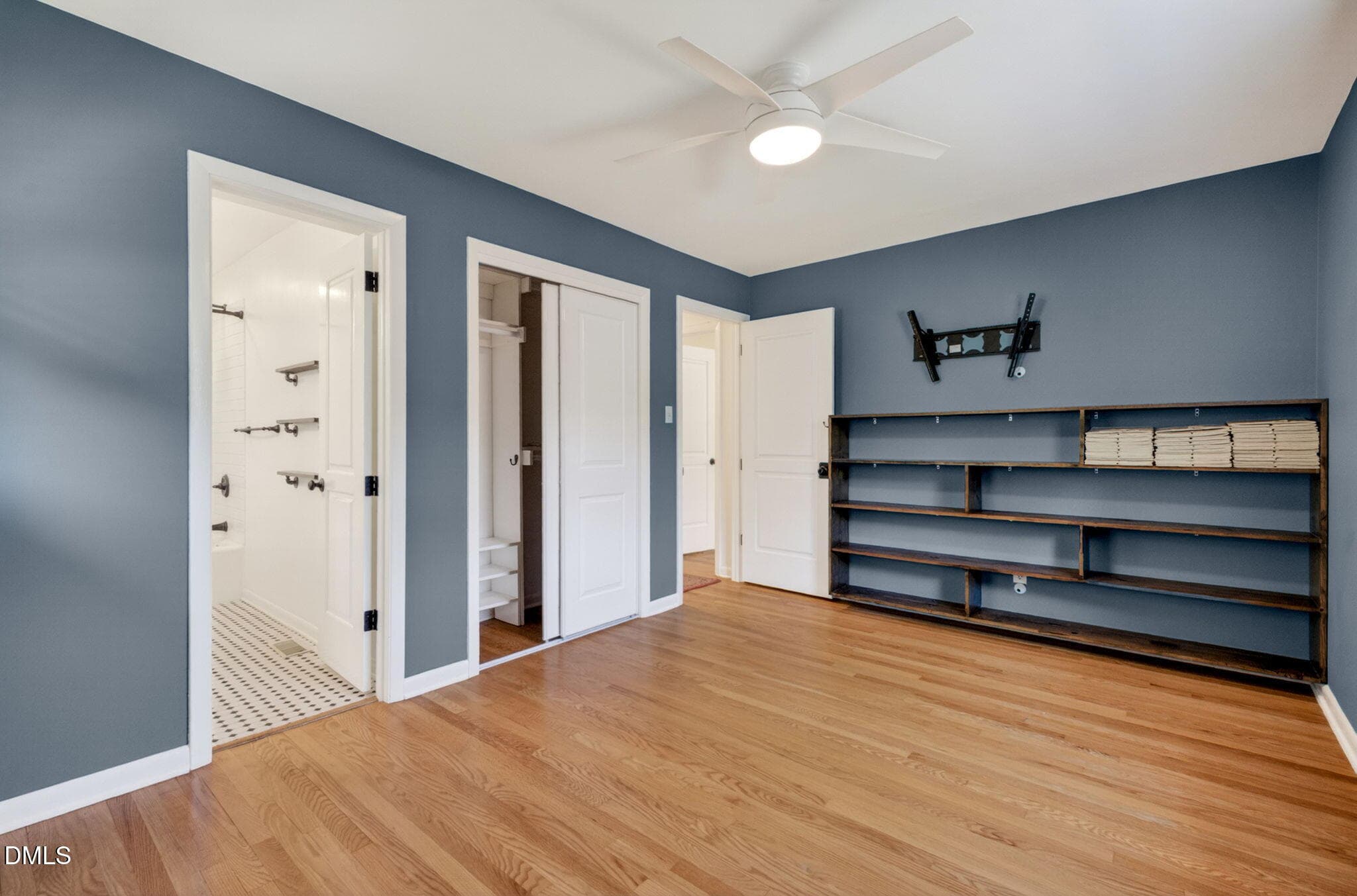 20-Primary bed to hall -1224 Pineview Dr - 1224 Pineview Drive, Raleigh, NC 27606, Raleigh