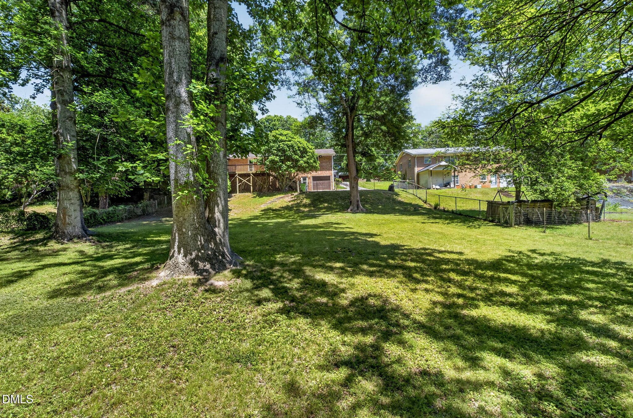 44-Backyard to house far - 1224 Pineview - 1224 Pineview Drive, Raleigh, NC 27606, Raleigh