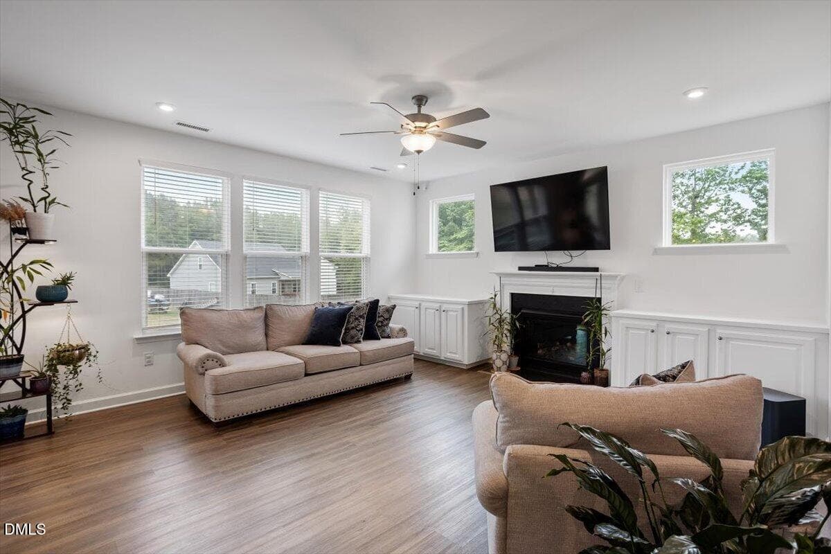 Living Room - 127 Northview Drive, Middlesex, NC 27557