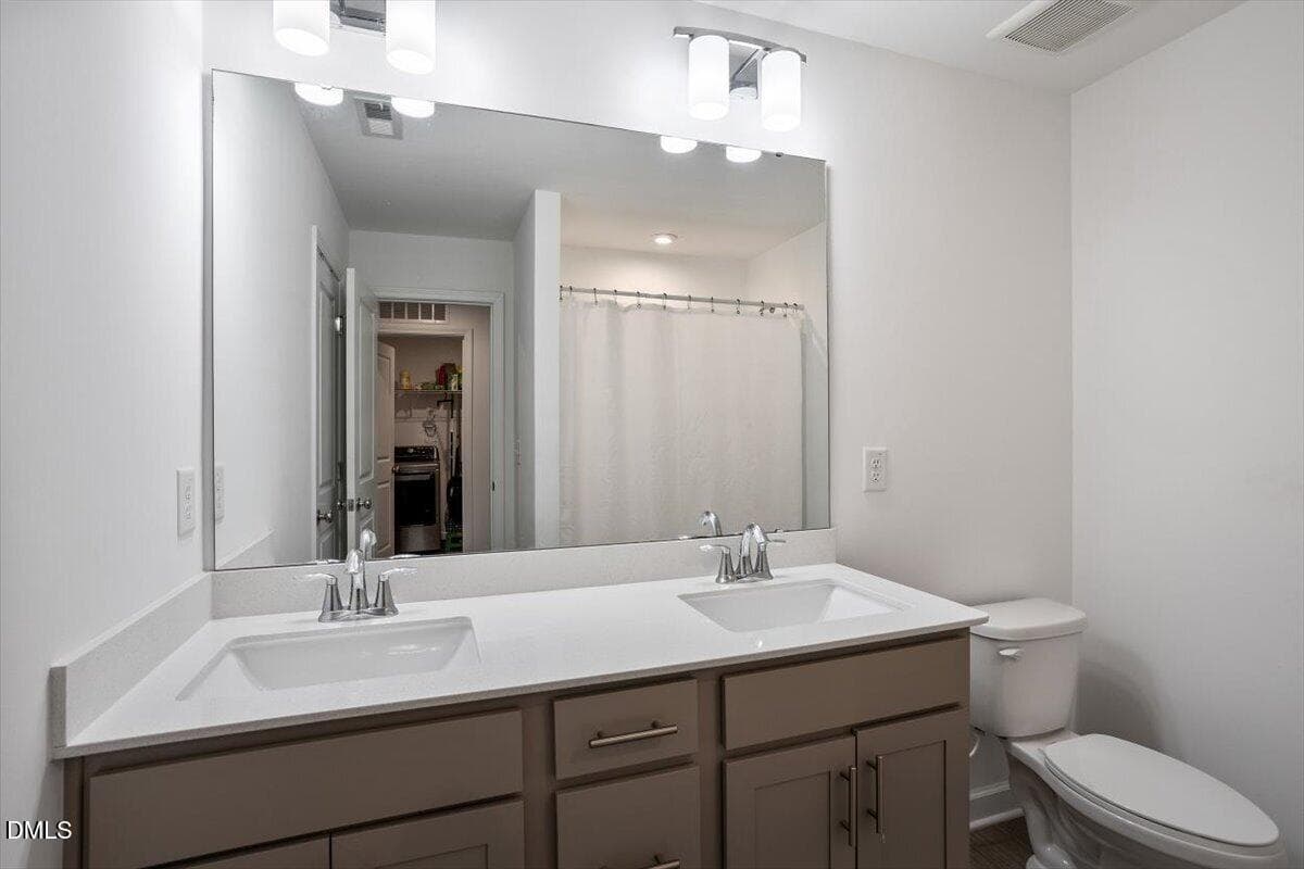 Full Bath Upstairs - 127 Northview Drive, Middlesex, NC 27557
