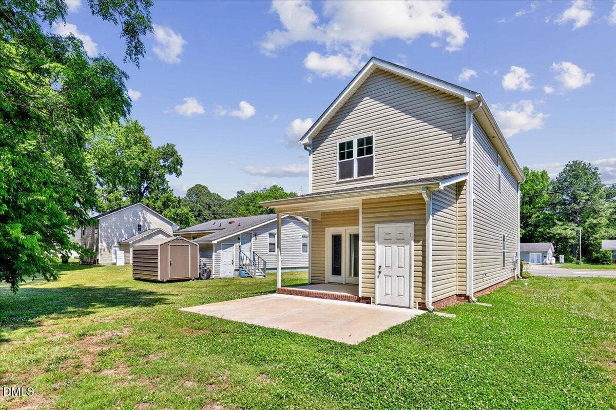 06-706 S Pollock St-6 - 706 S Pollock Street, Selma, NC 27576