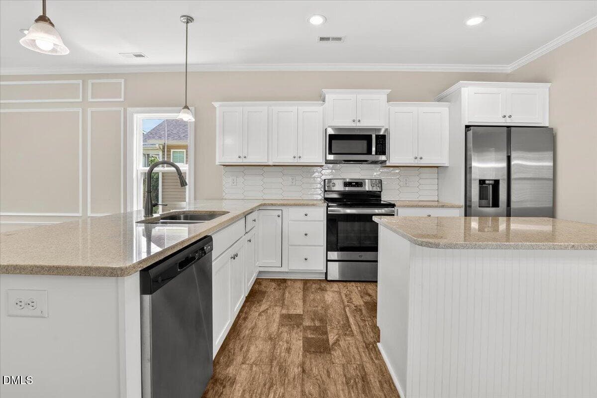 16-706 S Pollock St-16 - 706 S Pollock Street, Selma, NC 27576