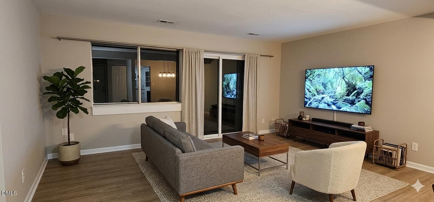 Living room - 220 Elizabeth Street A18, Chapel Hill, NC 27514, Chapel Hill