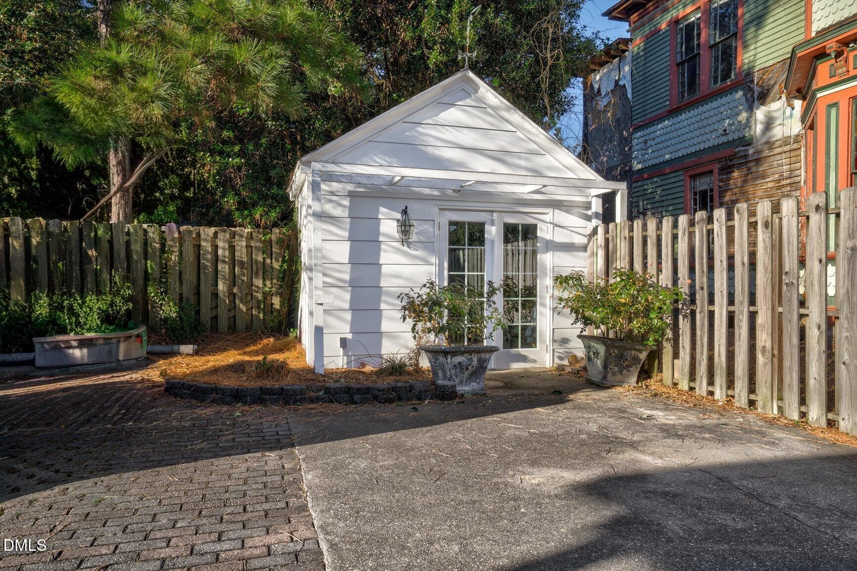 Storage Shed - 1208 N Main Street, Tarboro, NC 27886