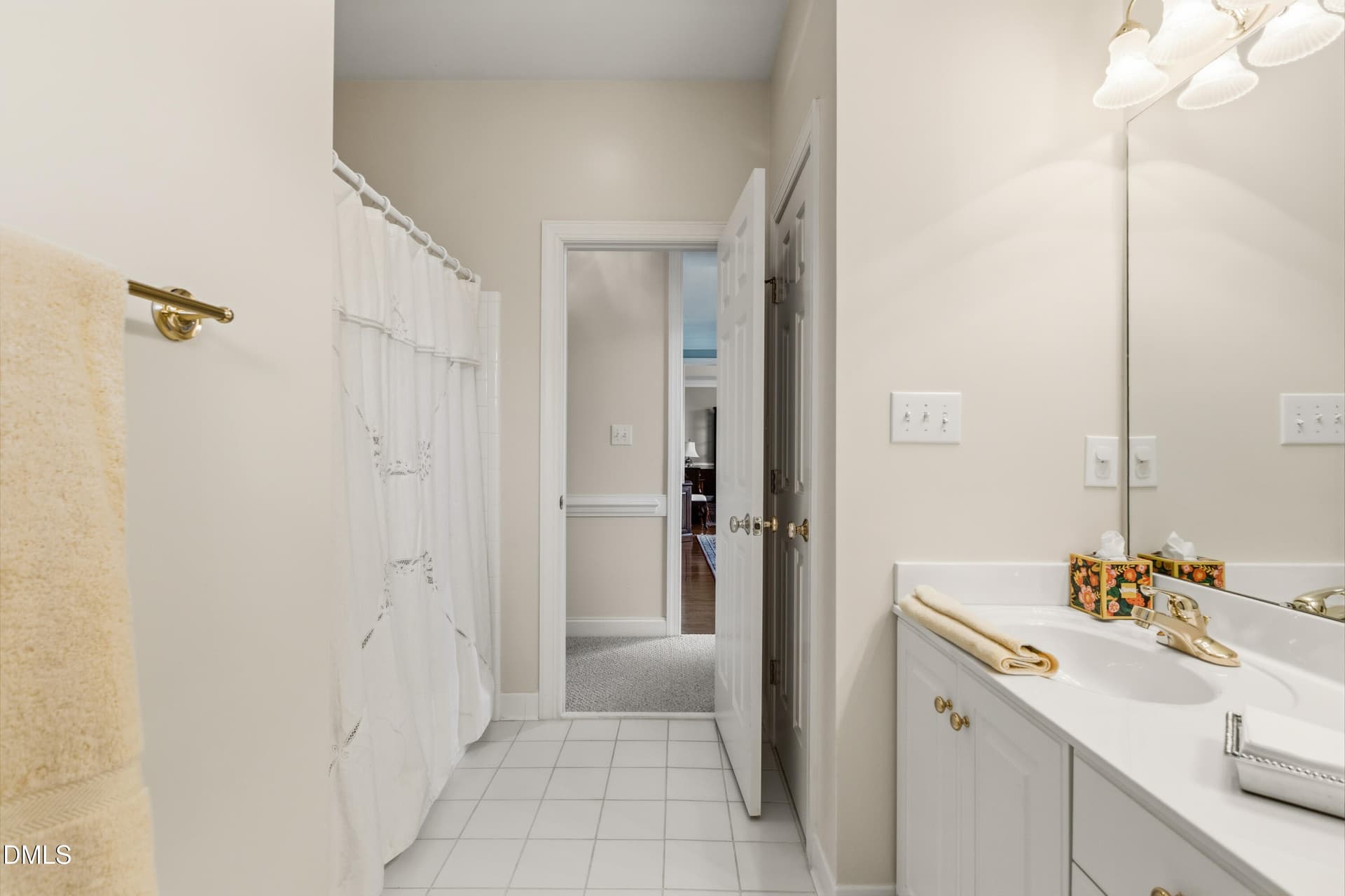 Shared Bath View 2 - 6301 Waters Edge Drive, Rocky Mount, NC 27803