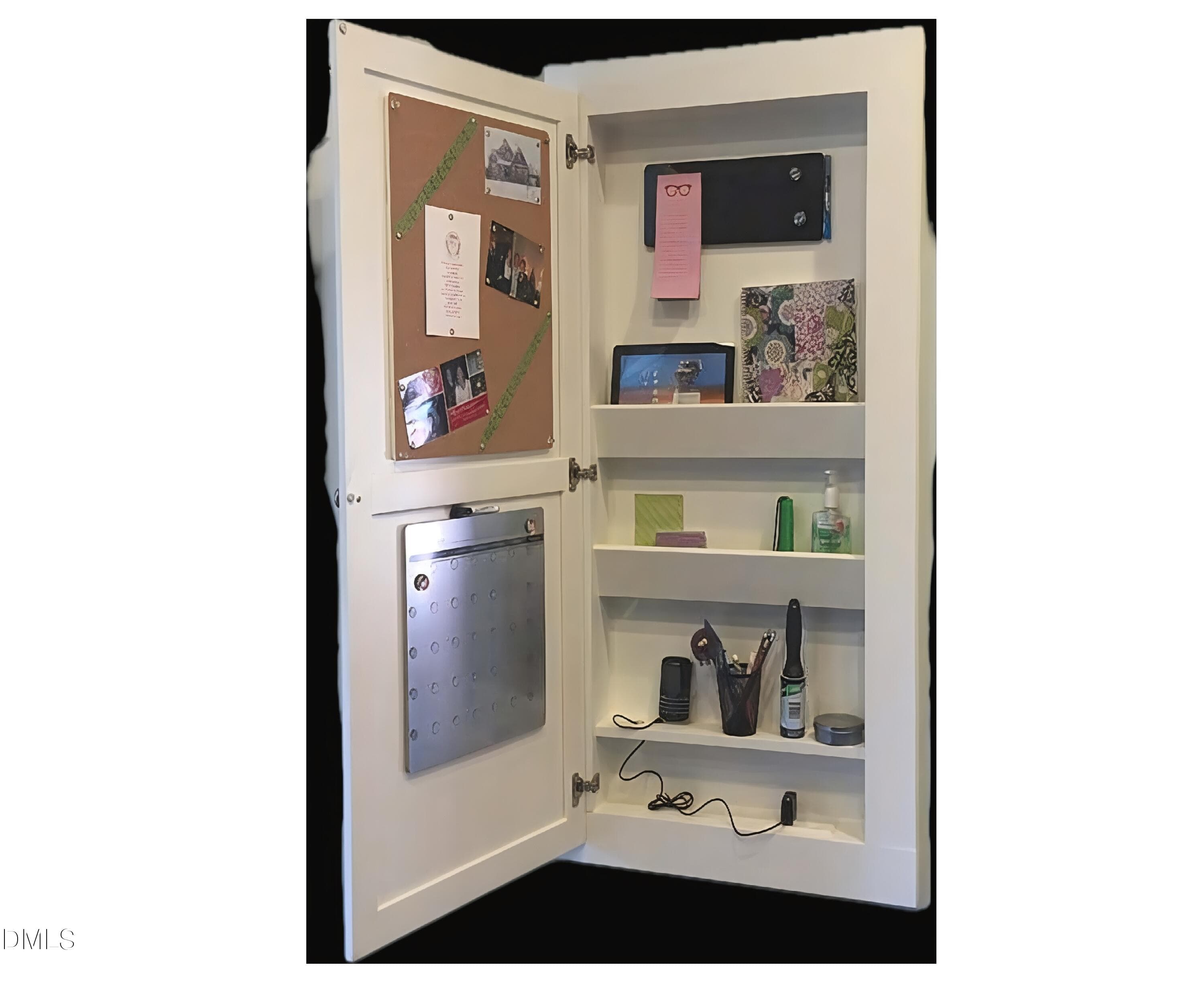 Key storage/ charging - 1000 Pebble Creek Crossing Unit 1, Durham, NC 27713, Durham