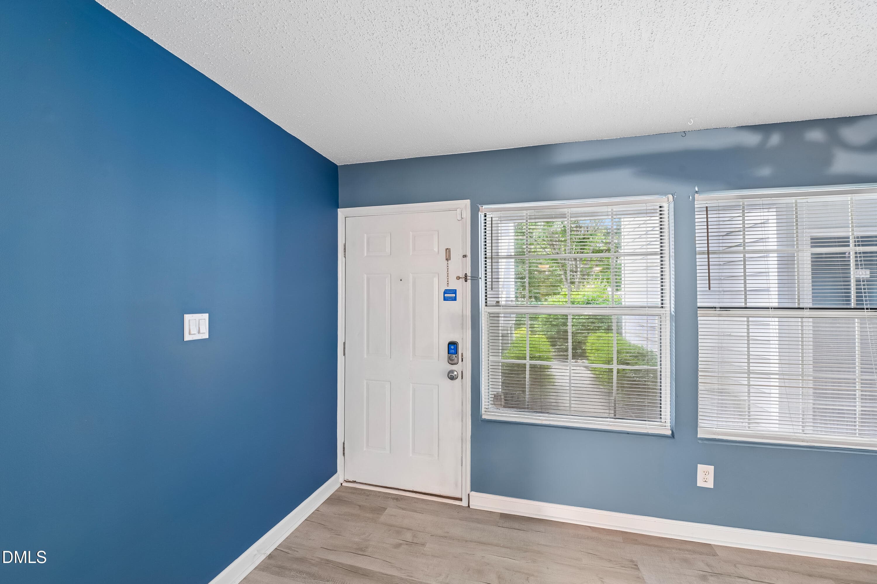 photo_17 - 4900 Avenida Del Sol Drive 102, Raleigh, NC 27616, Raleigh