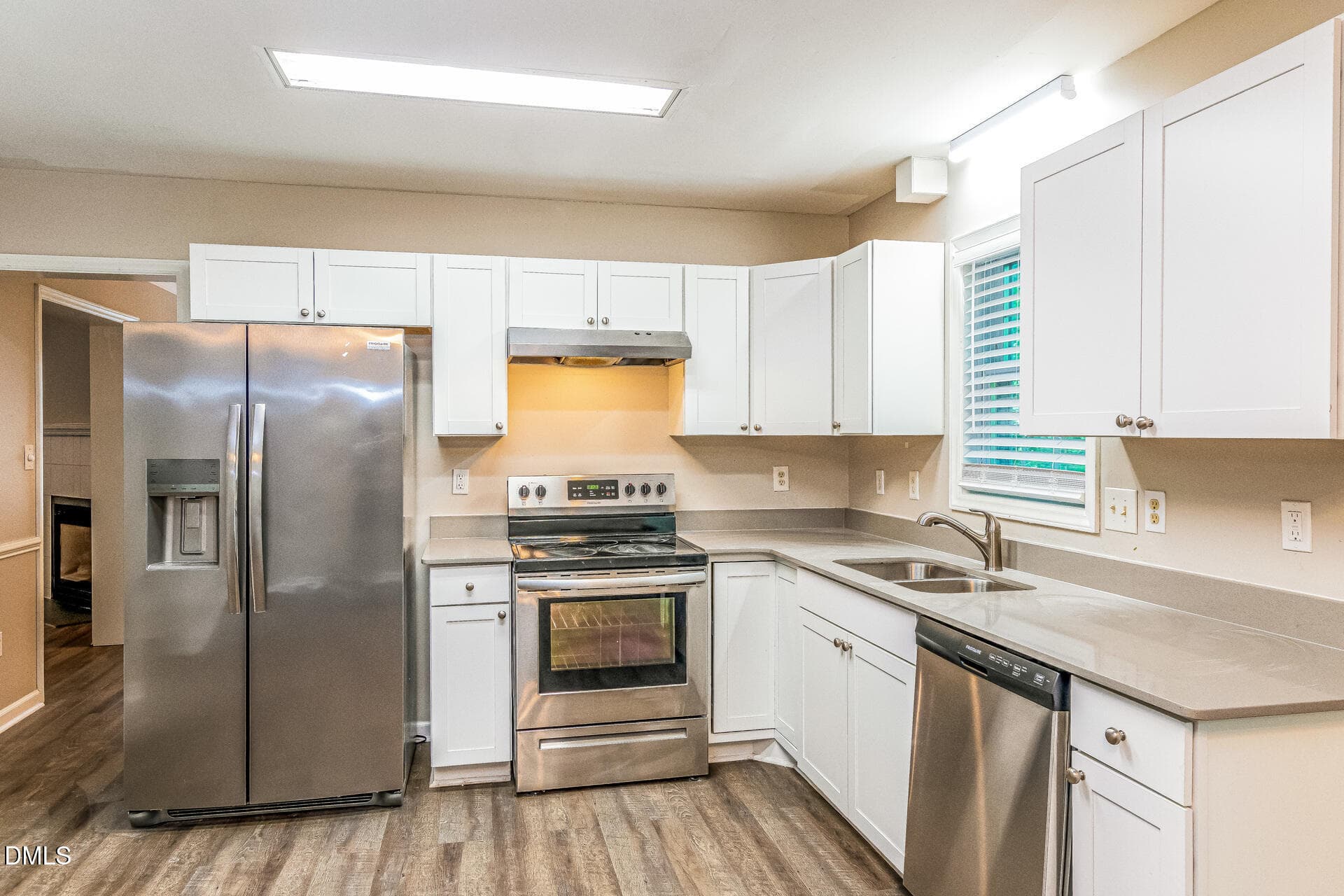 007-photo-kitchen-15392693 - 22 Knightsbridge Court, Durham, NC 27707, Durham