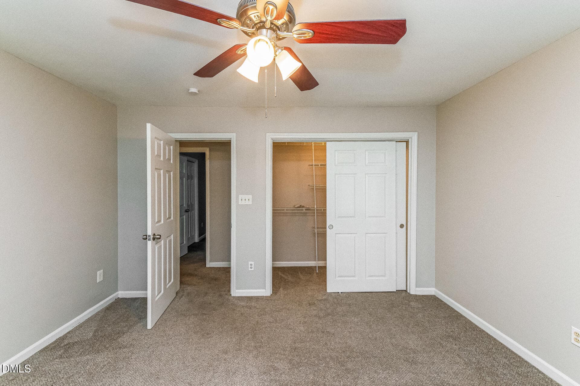 009-photo-main-bedroom-15392685 - 22 Knightsbridge Court, Durham, NC 27707, Durham