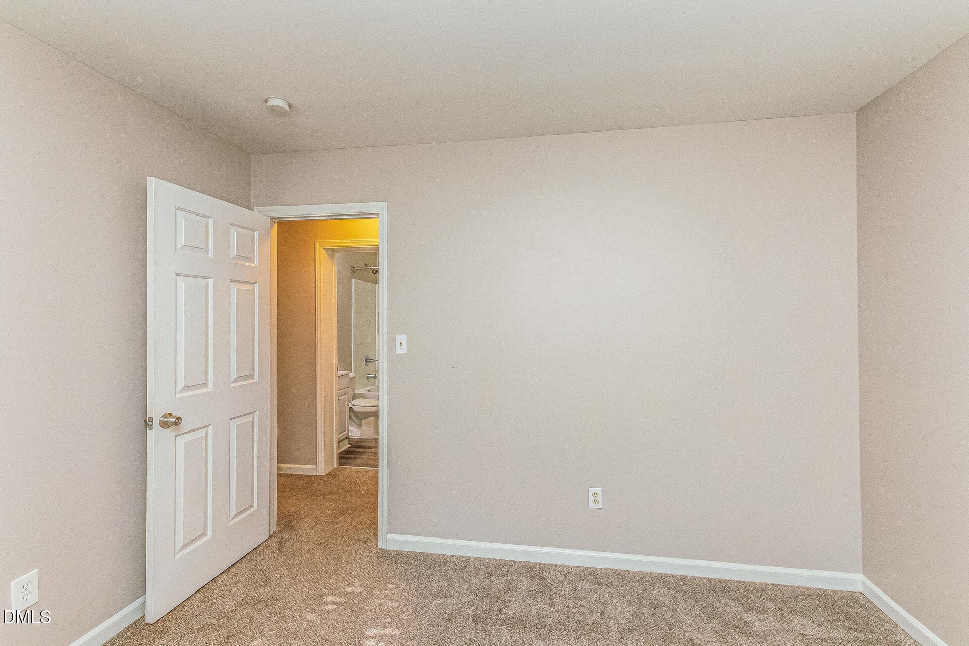 015-photo-bedroom-15392689 - 22 Knightsbridge Court, Durham, NC 27707, Durham