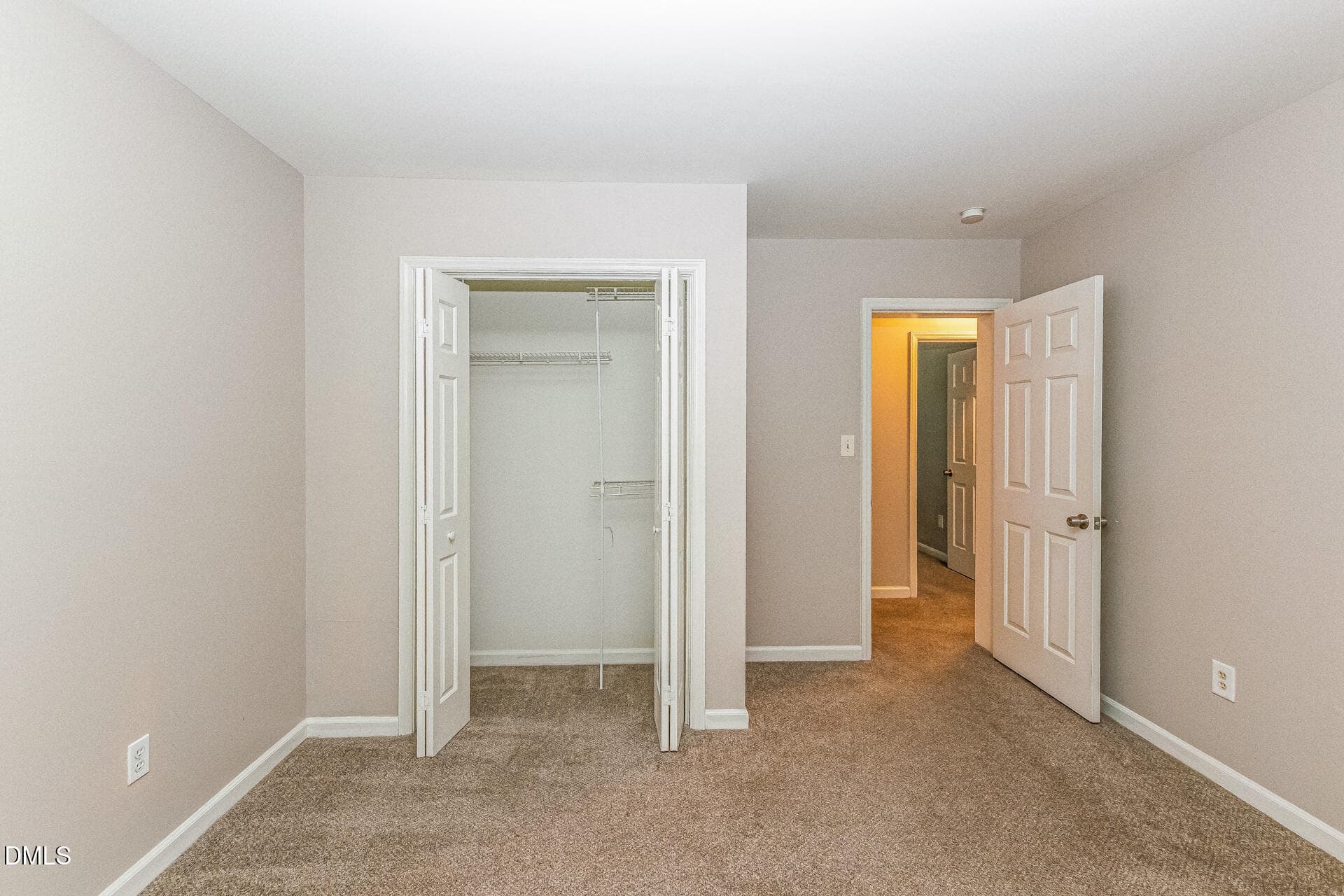 016-photo-bedroom-15392691 - 22 Knightsbridge Court, Durham, NC 27707, Durham