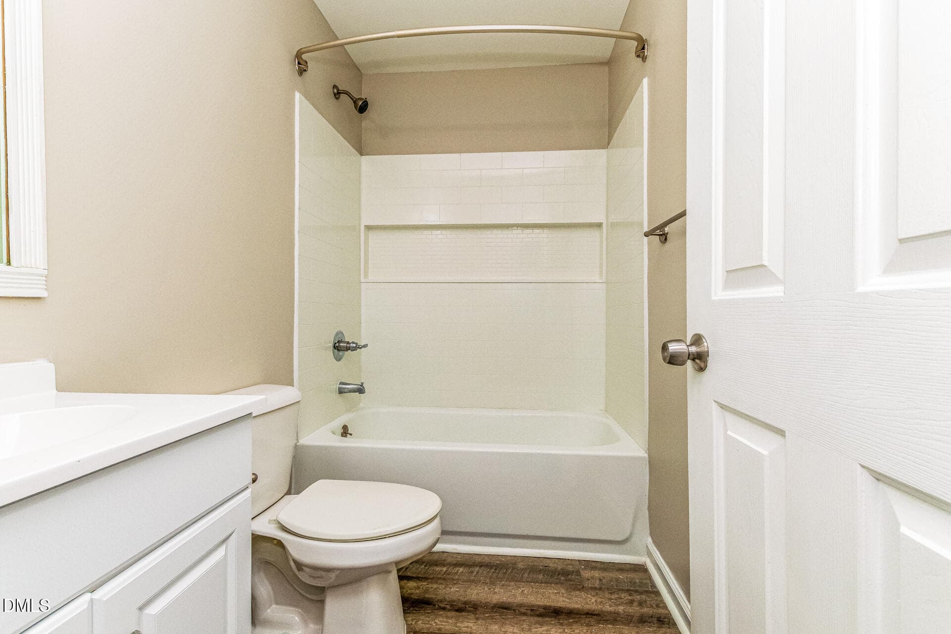 017-photo-bathroom-15392681 - 22 Knightsbridge Court, Durham, NC 27707, Durham