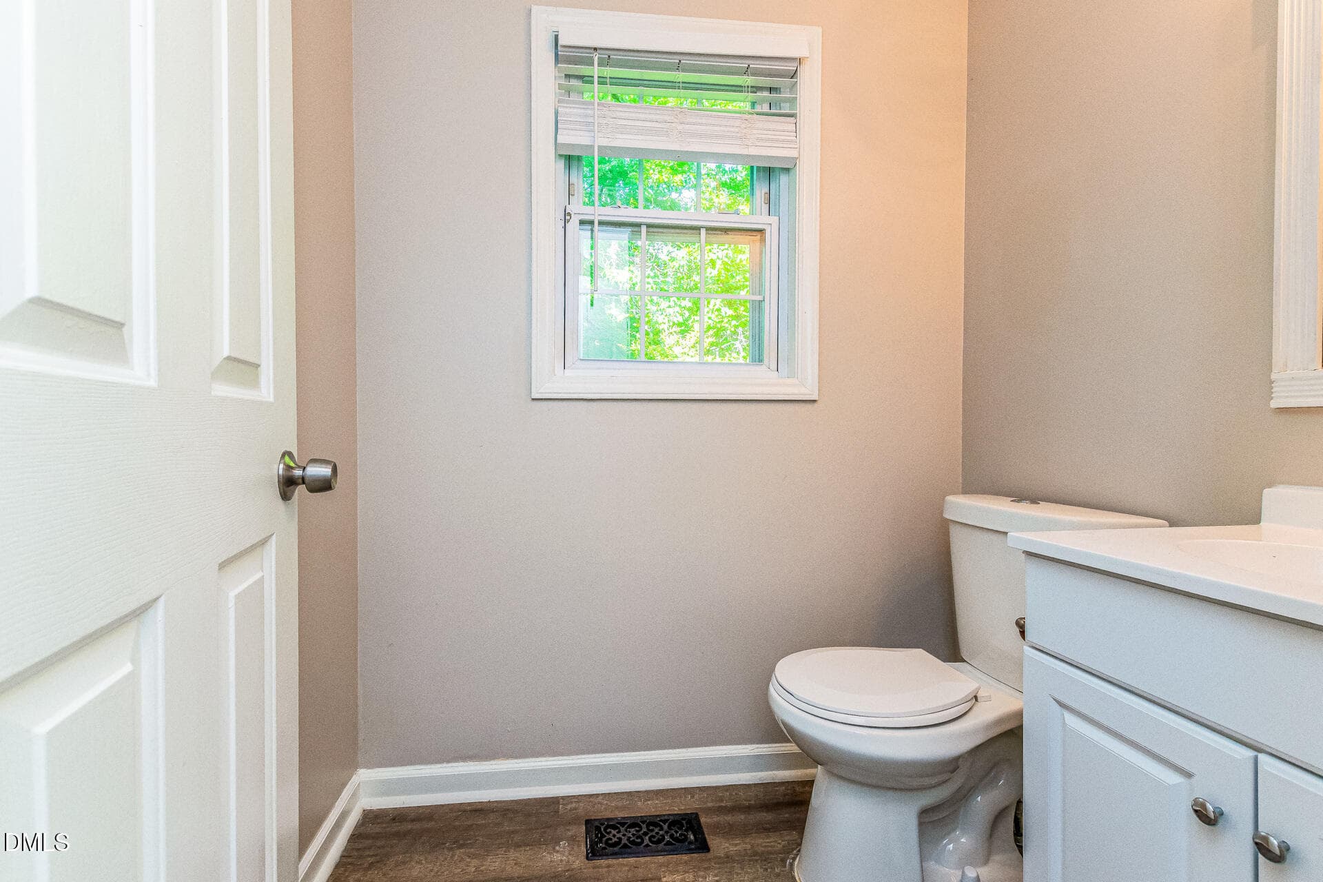 019-photo-bathroom-15392698 - 22 Knightsbridge Court, Durham, NC 27707, Durham