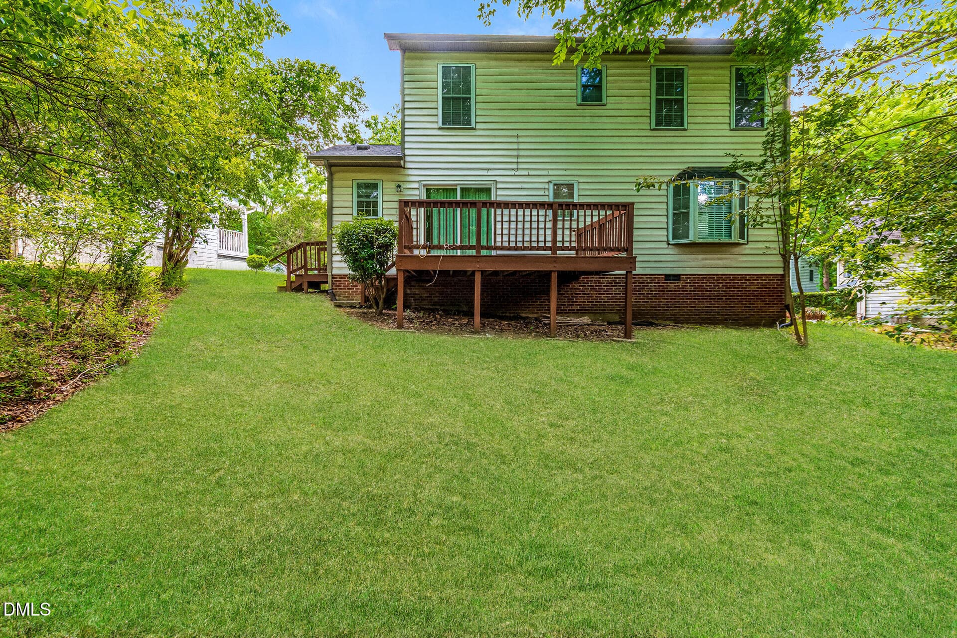 021-photo-rear-view-15393488 - 22 Knightsbridge Court, Durham, NC 27707, Durham