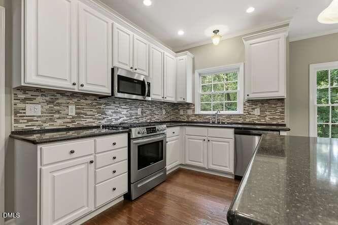 Kitchen - 401 Peachtree Point Court, Cary, NC 27513, Cary