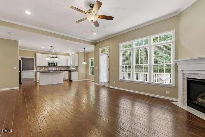 Family room - 401 Peachtree Point Court, Cary, NC 27513, Cary