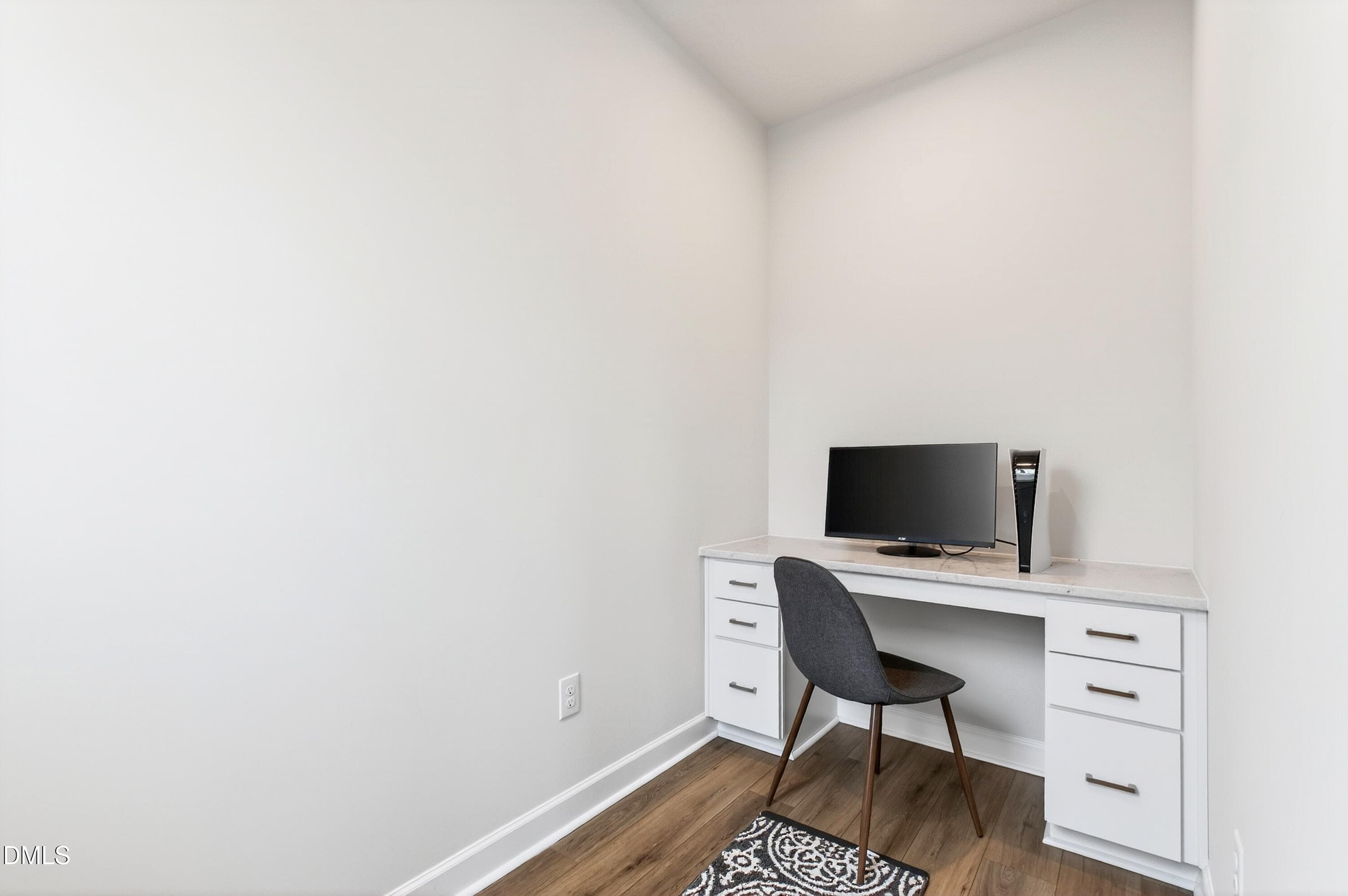 Office Nook - 4713 Cypress Tree Lane, Raleigh, NC 27612, Raleigh