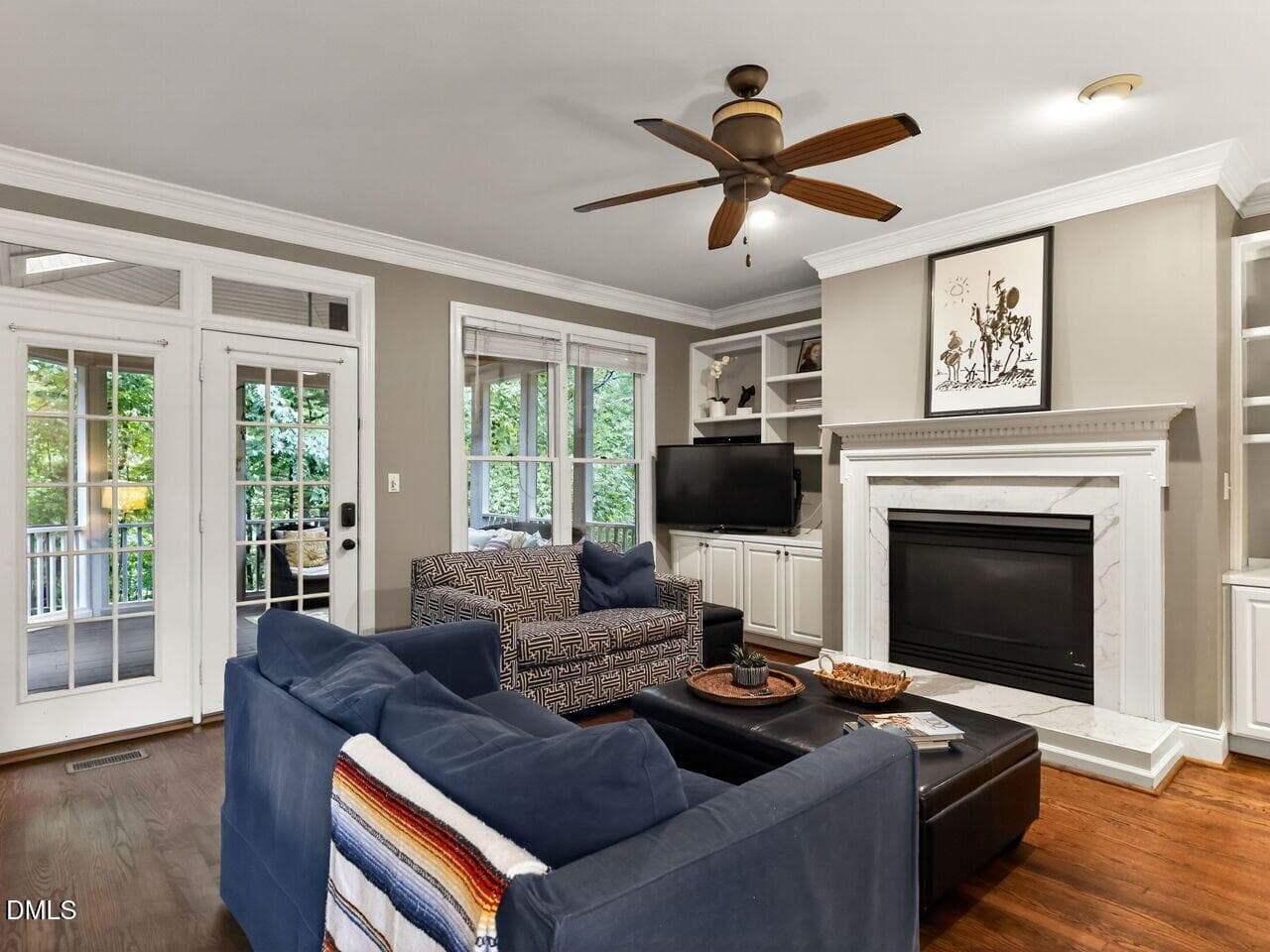 010-1280x960-family-room-with-fireplace - 304 Rhododendron Drive, Chapel Hill, NC 27517, Chapel Hill