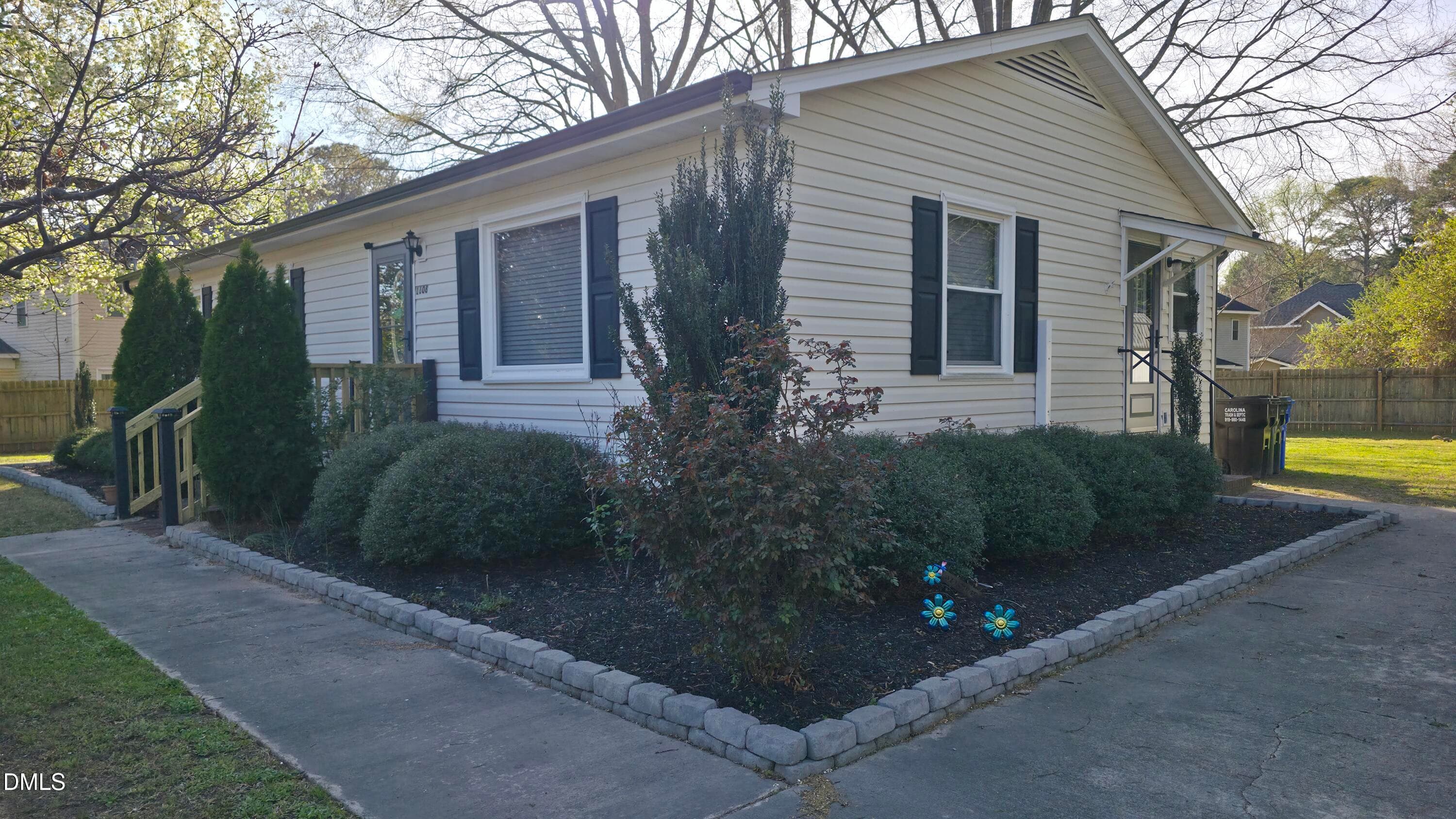 Side Entrance 1 - 1108 S 6th Street, Lillington, NC 27546