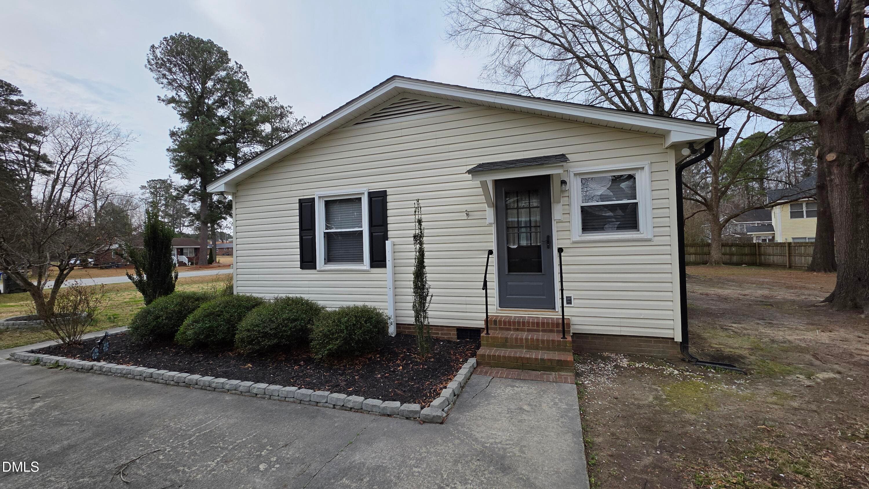 Side Entrance 3 - 1108 S 6th Street, Lillington, NC 27546
