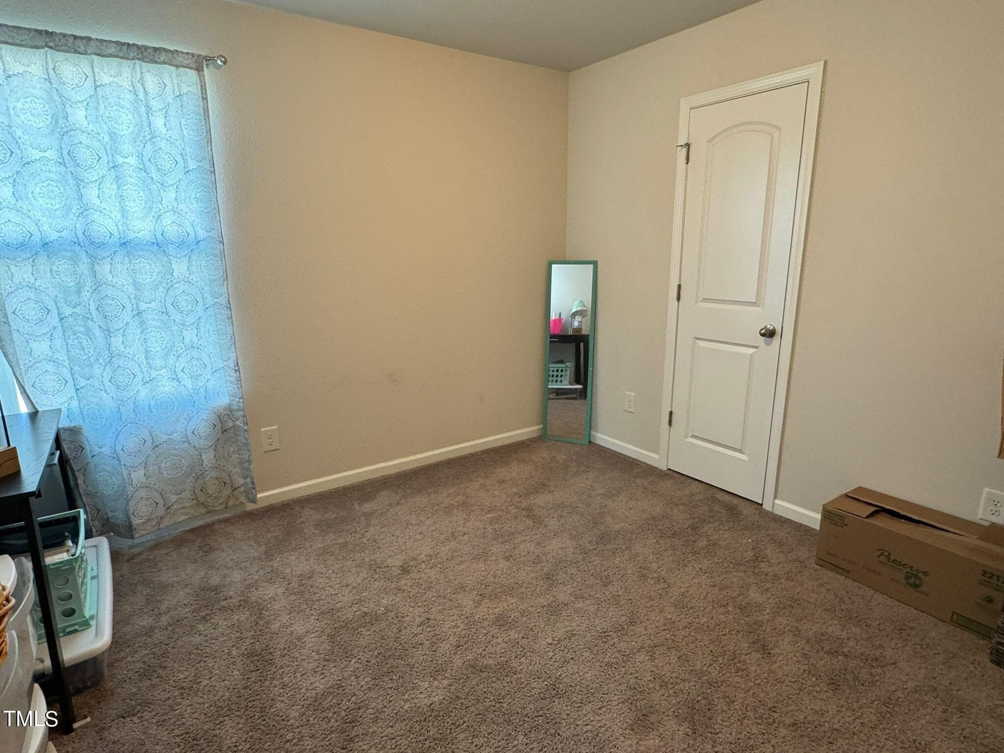 Room 2 - 407 Mineral Spring Lane, Fuquay Varina, NC 27526