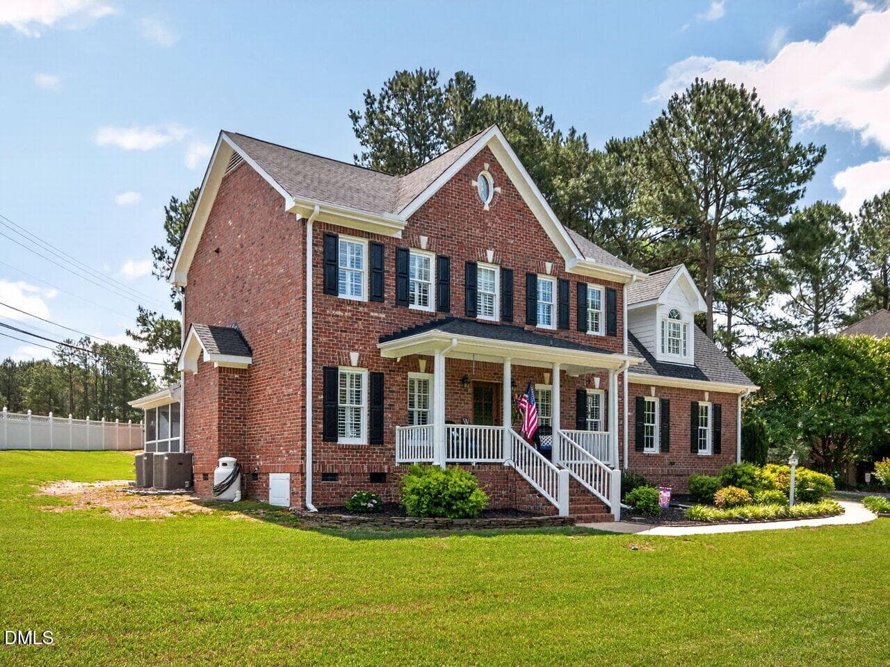 011-1280x960-photo - 3936 Lauriston Road, Raleigh, NC 27616, Raleigh
