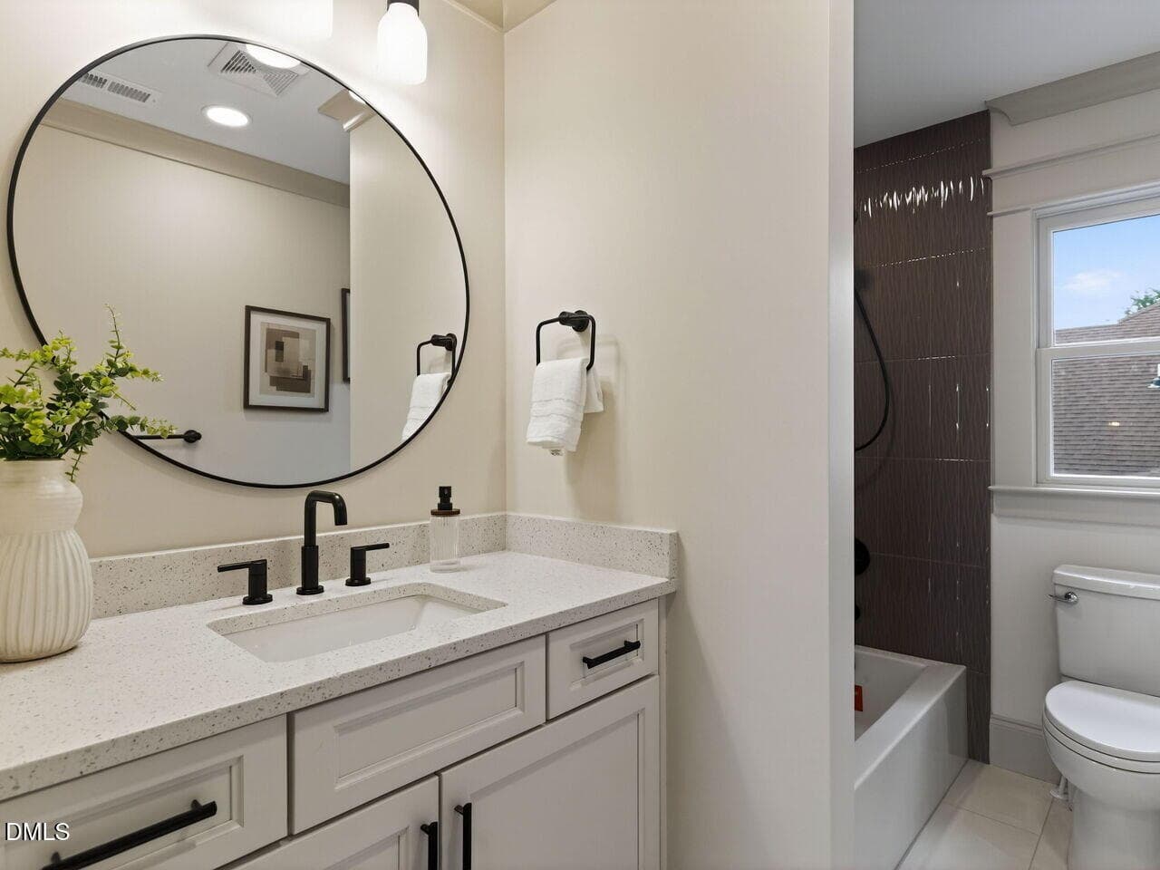 039-1280x960-photo - 504 Tilden Street, Raleigh, NC 27605, Raleigh