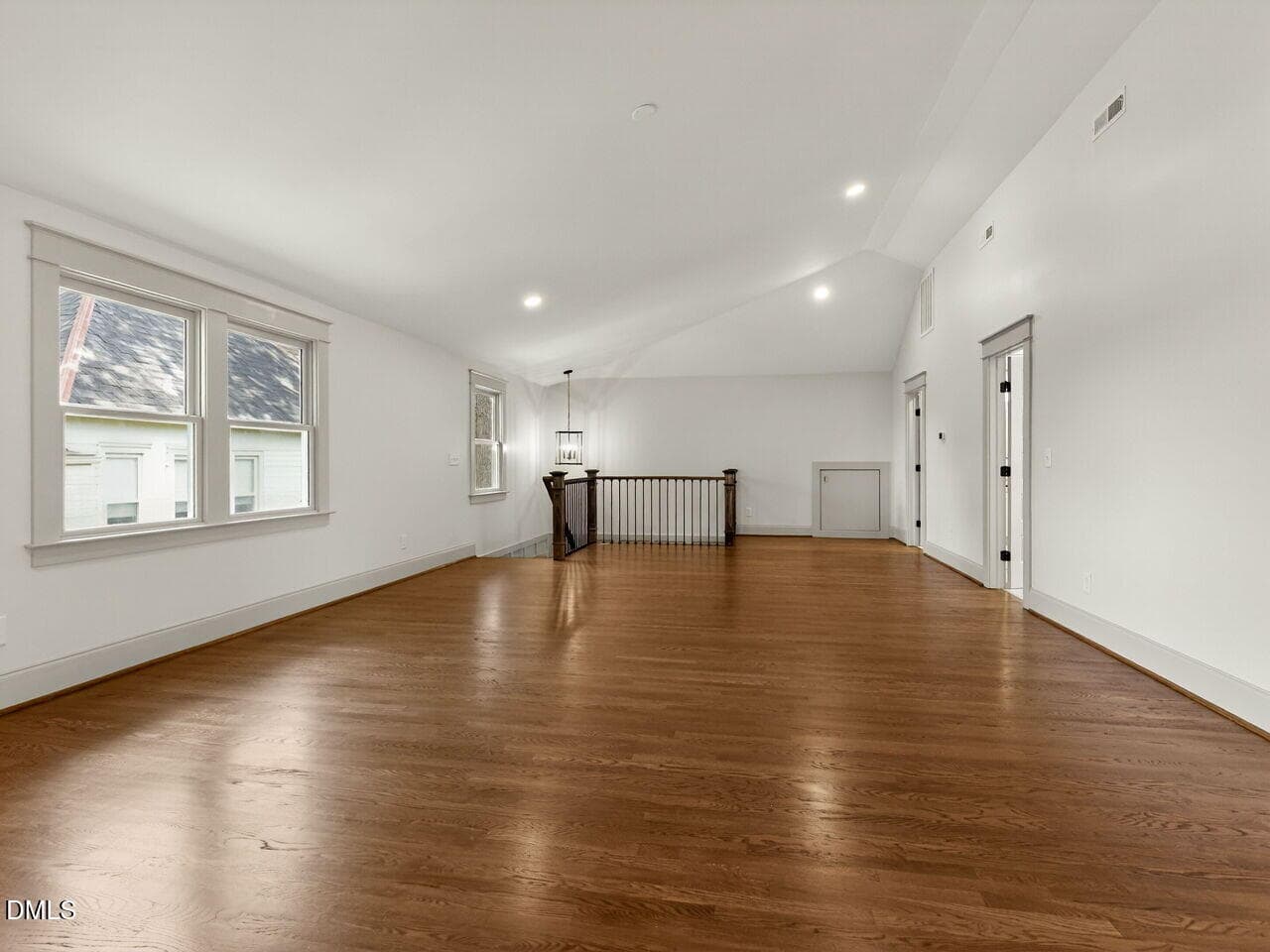 047-1280x960-photo - 504 Tilden Street, Raleigh, NC 27605, Raleigh