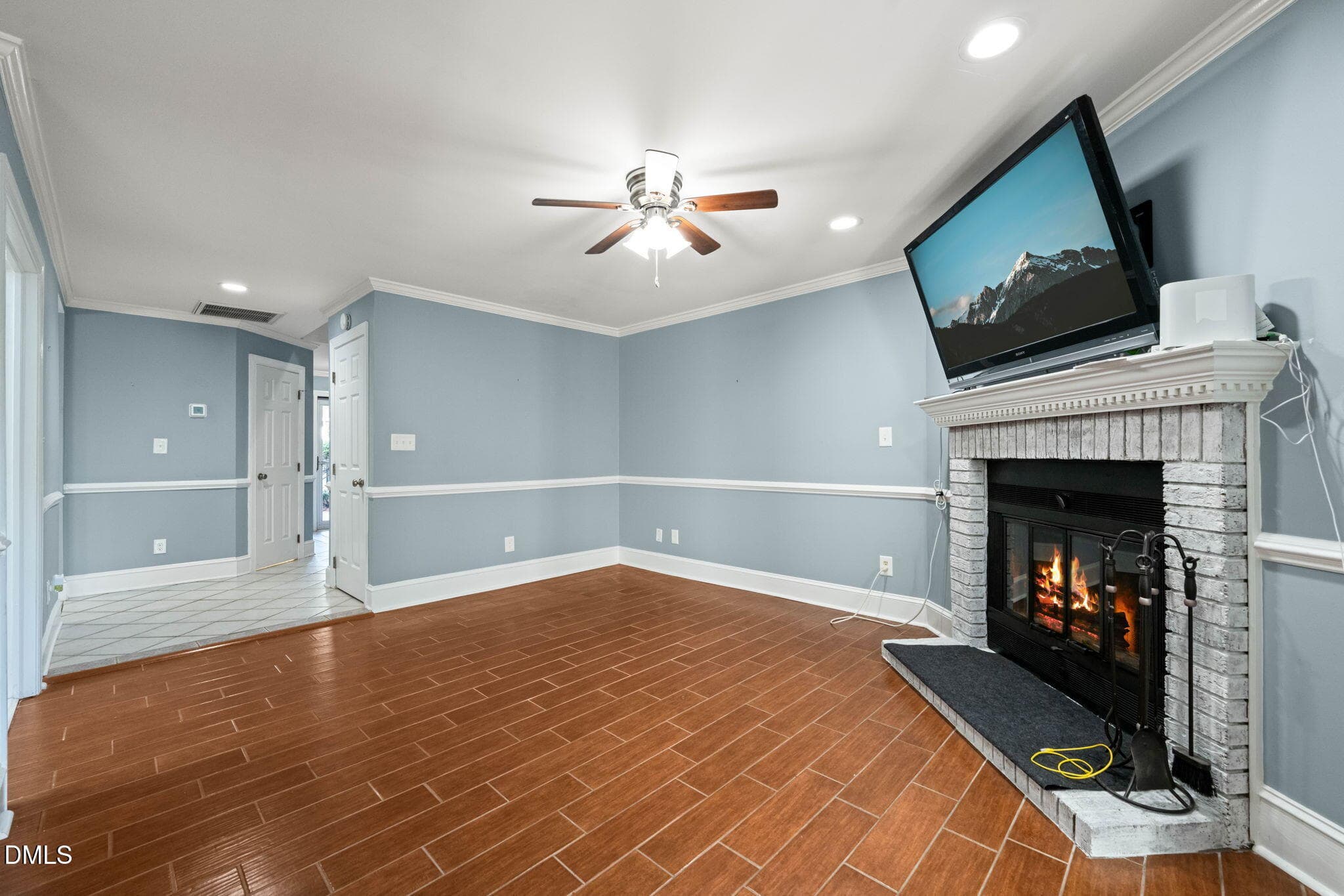 Living room (6) - 7605 Wellesley Park N, Raleigh, NC 27615, Raleigh