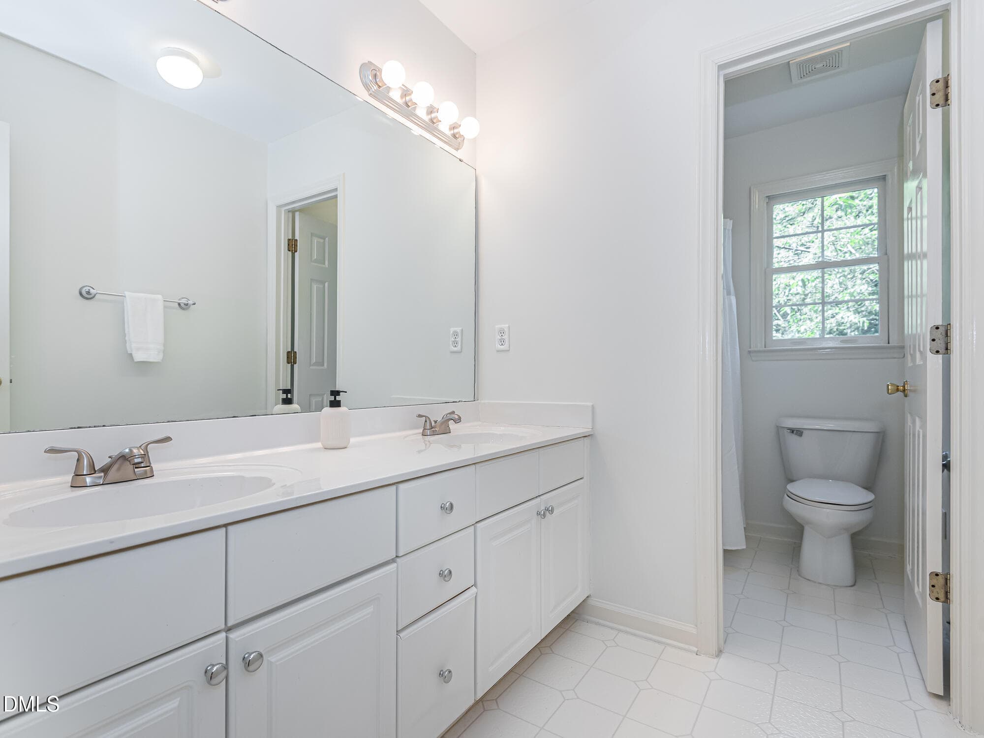 Real_Estate_Stephen_Kershaw_107_Walmsley - 107 Walmsley Court, Cary, NC 27519, Cary