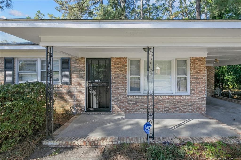 Photo 4 - 2134 Biltmore Drive, Fayetteville, NC 28304, Fayetteville