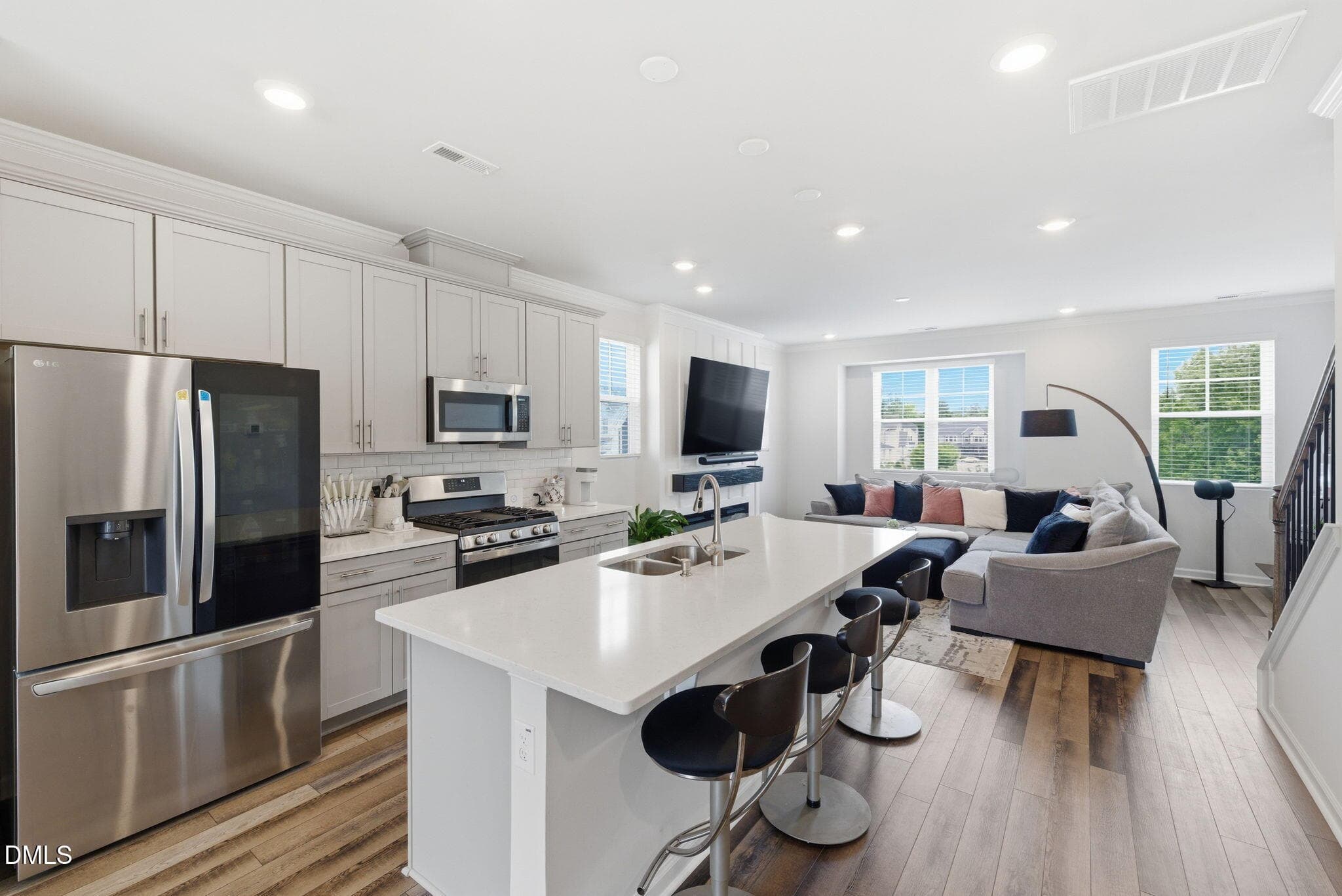 12-web-or-mls-DX3A0746 - 6237 Truxton Lane, Raleigh, NC 27616, Raleigh