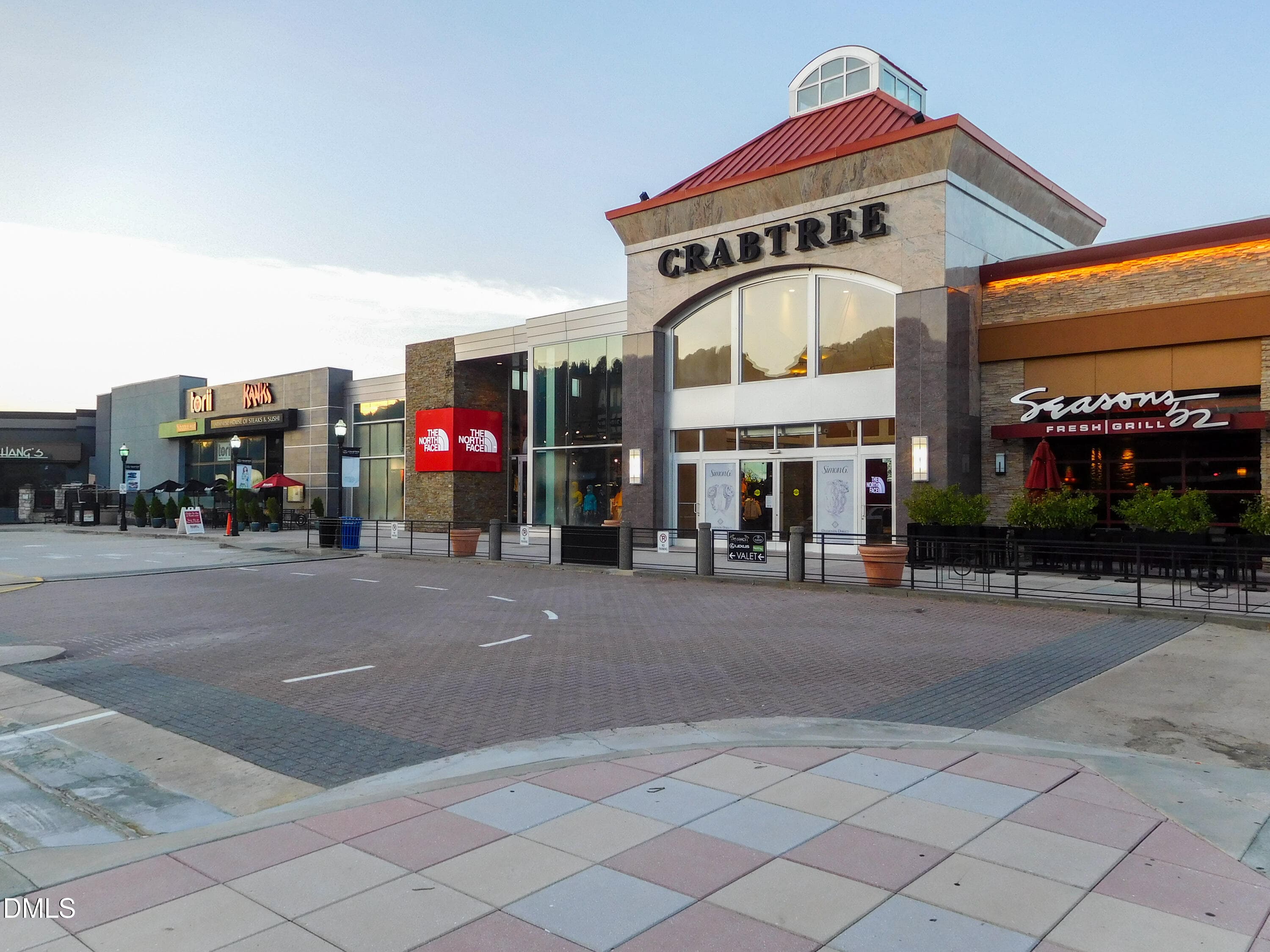 Crabtree Mall (1) - 7605 Wellesley Park N, Raleigh, NC 27615, Raleigh