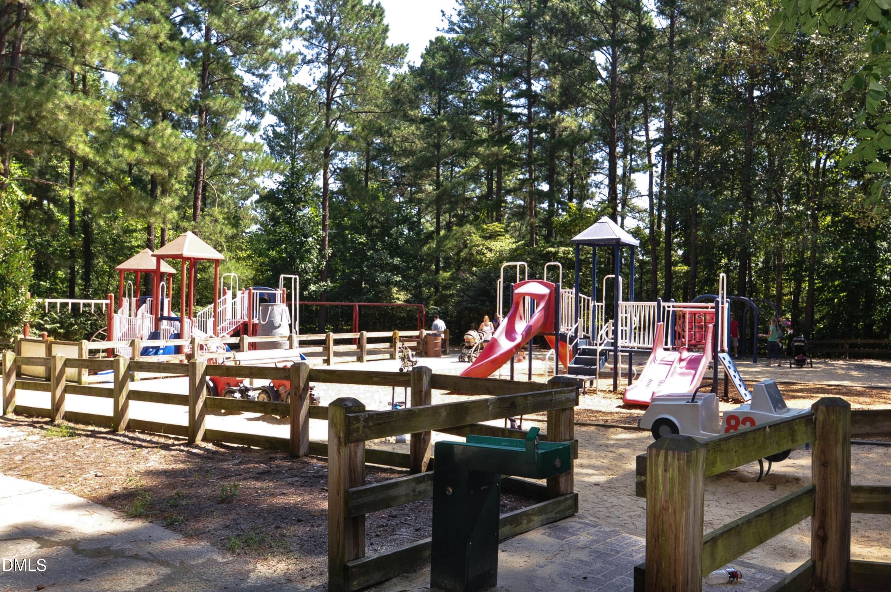 Shelley Lake (5) - 7605 Wellesley Park N, Raleigh, NC 27615, Raleigh
