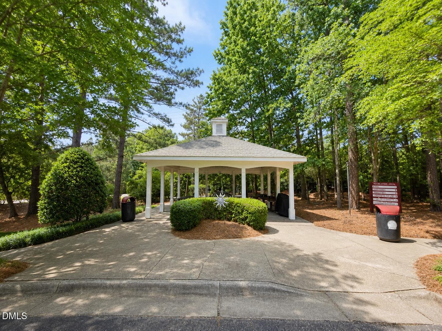 amenities - 1003 Inglenook Place, Apex, NC 27502