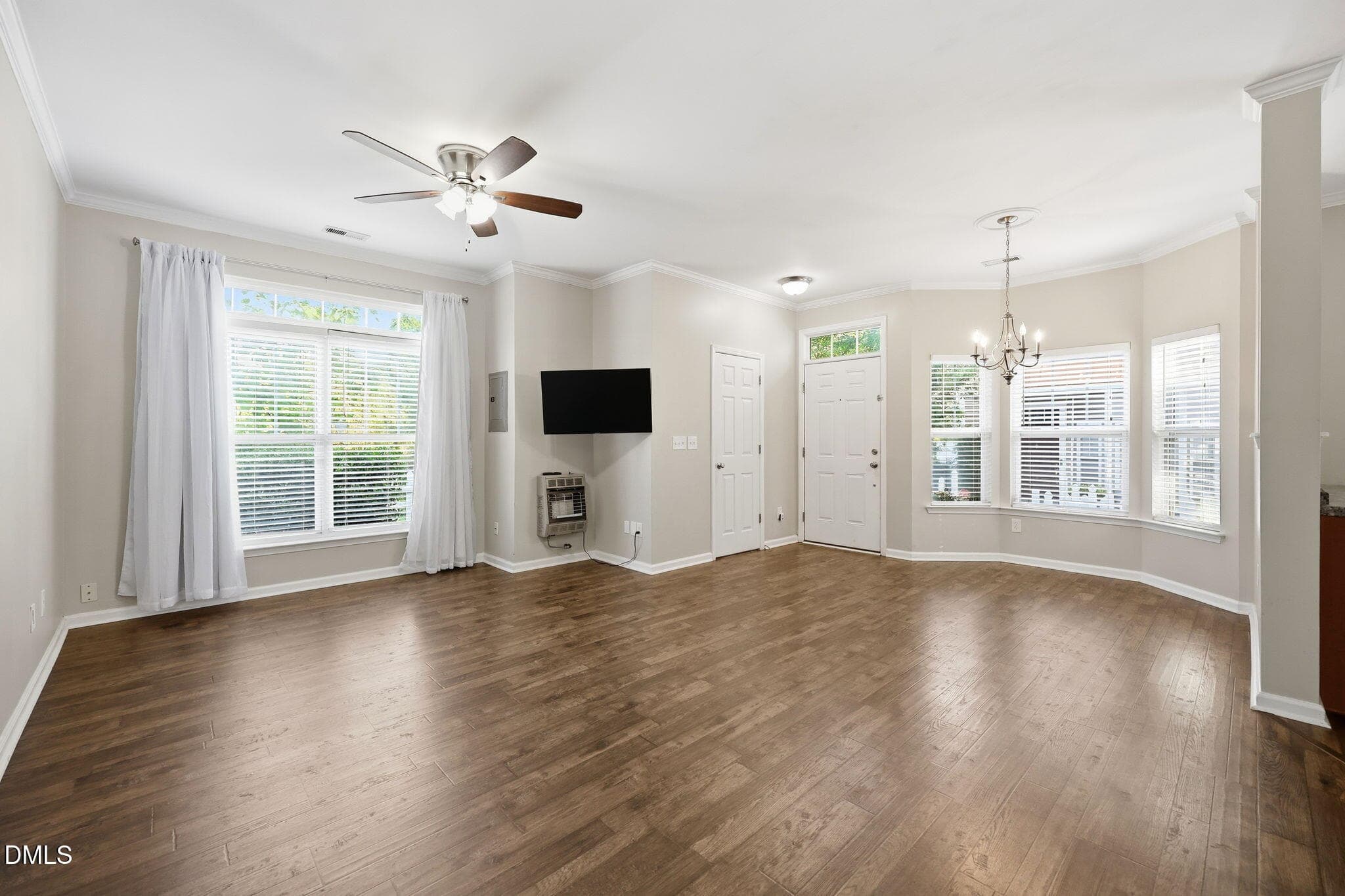 15-web-or-mls-IMG_2442 - 11711 Coppergate Drive 111, Raleigh, NC 27614, Raleigh