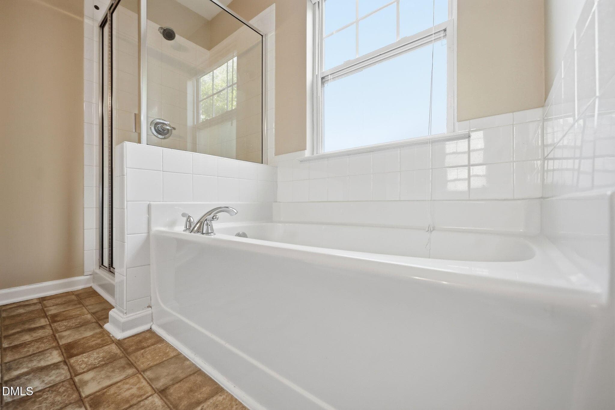 32-web-or-mls-IMG_2493 - 11711 Coppergate Drive 111, Raleigh, NC 27614, Raleigh