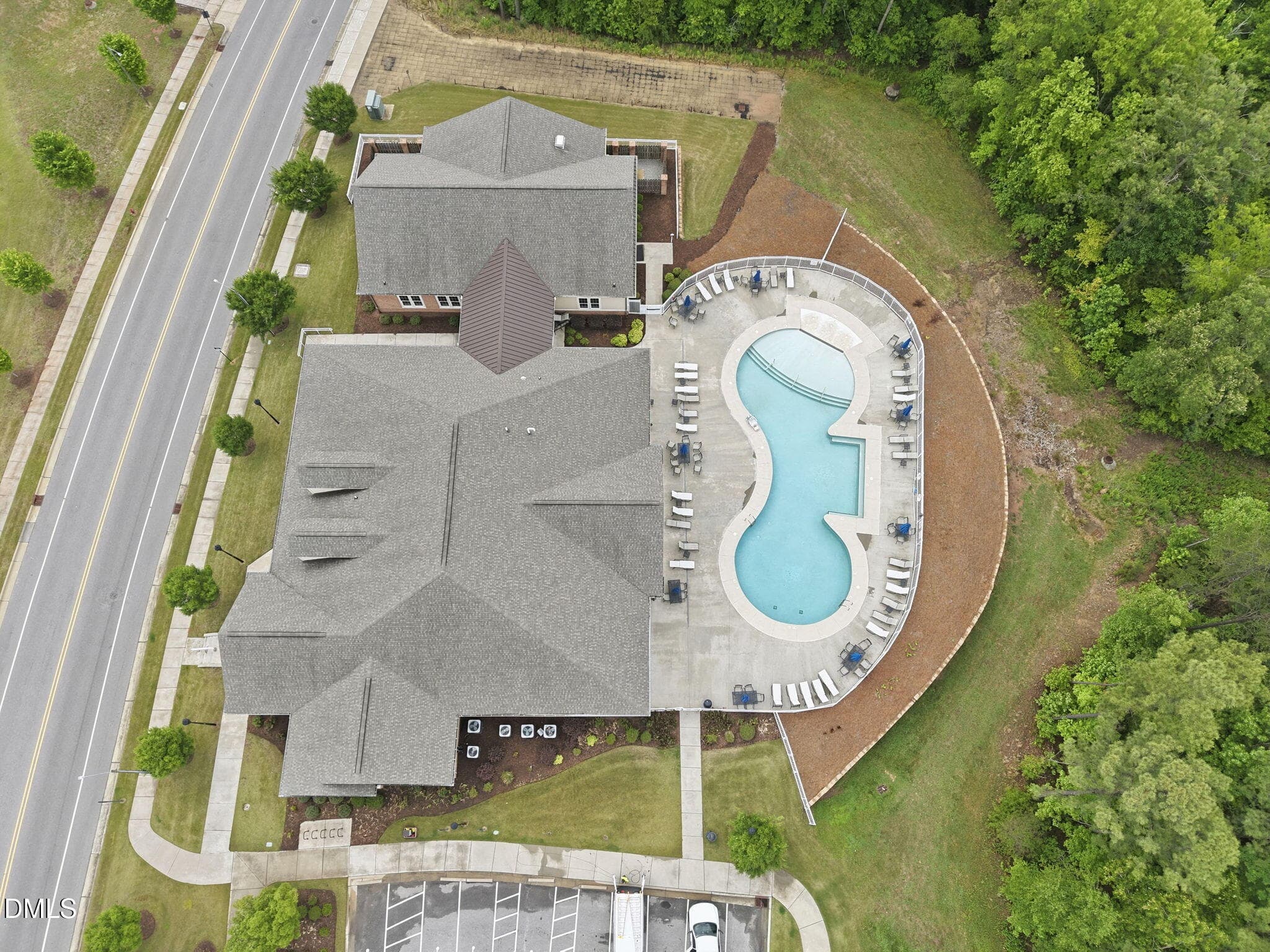 Ellis Walk Amenities - 2216 Jollay Street, Durham, NC 27703, Durham