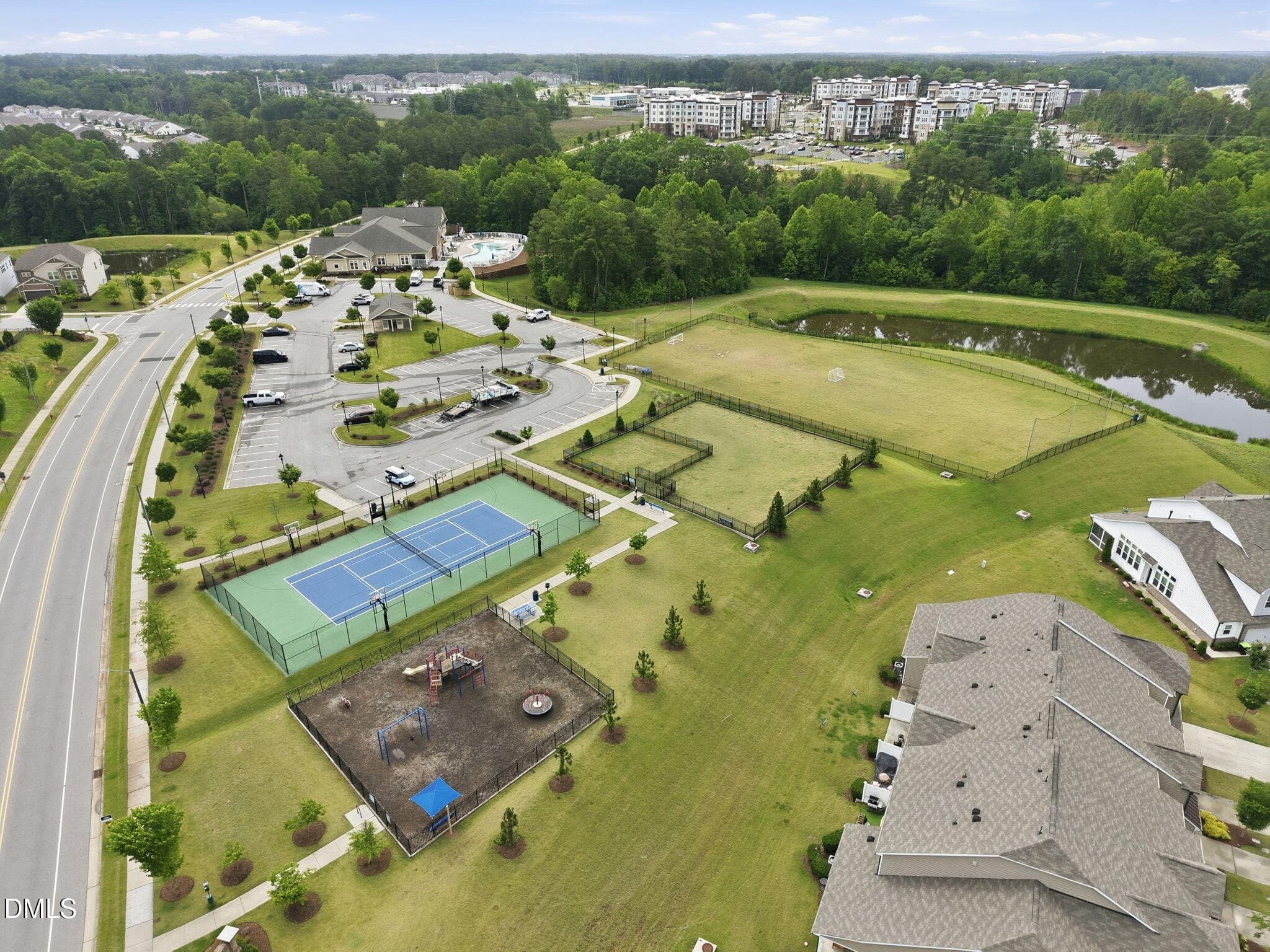 Ellis Walk Amenities - 2216 Jollay Street, Durham, NC 27703, Durham