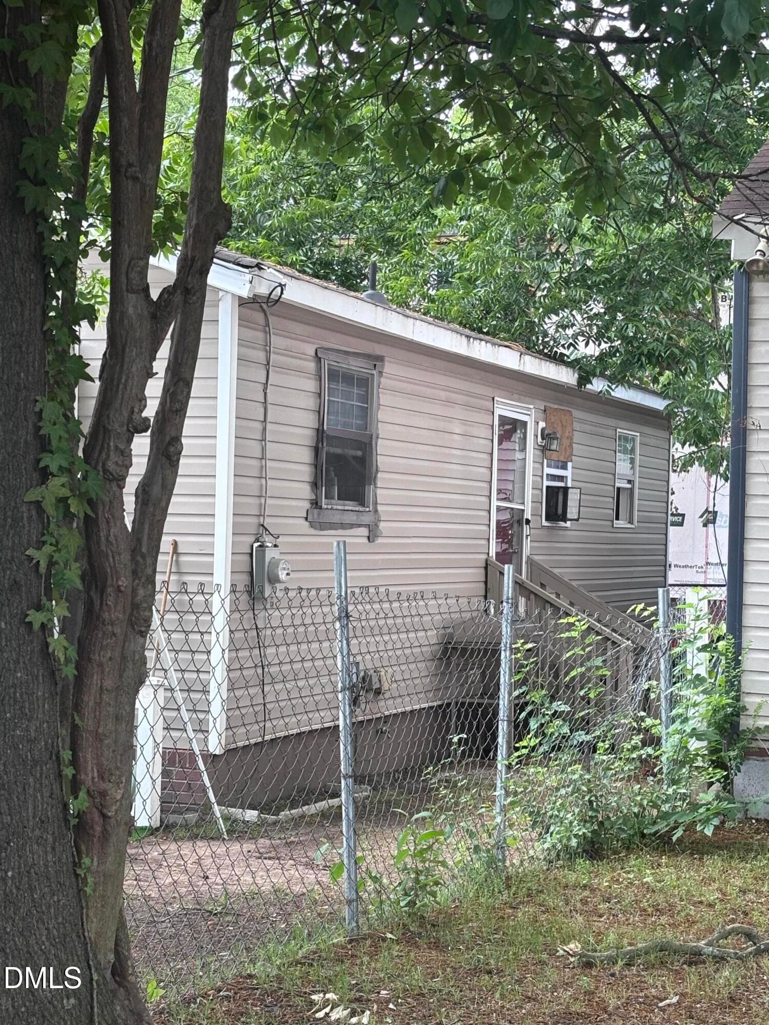 V3 - 802 Vardaman Street, Raleigh, NC 27610, Raleigh
