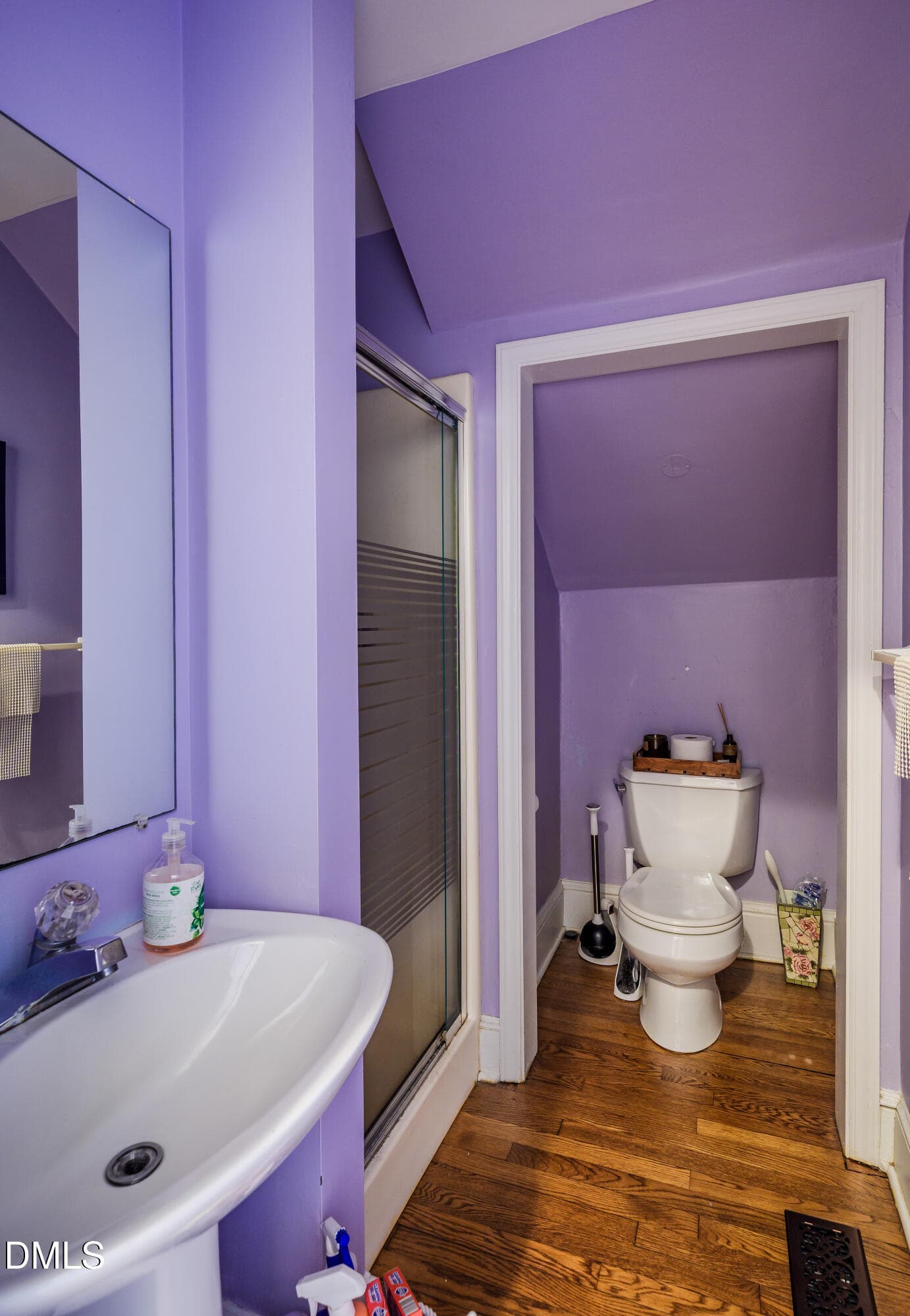 Bath - 309 N Gregson Street, Durham, NC 27701, Durham