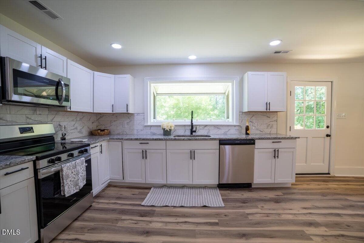 19-MV0A3208-HDR - 906 Circle Drive, Creedmoor, NC 27522
