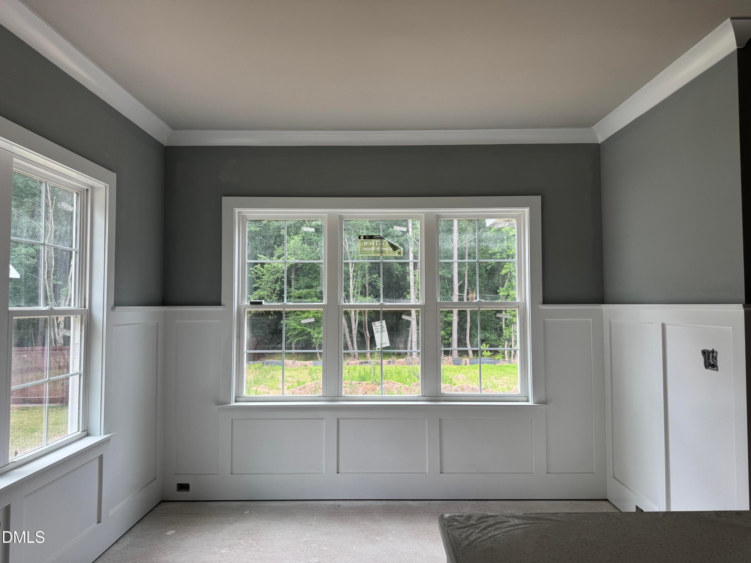 Dining Area - 935 Lynch Road, Selma, NC 27576
