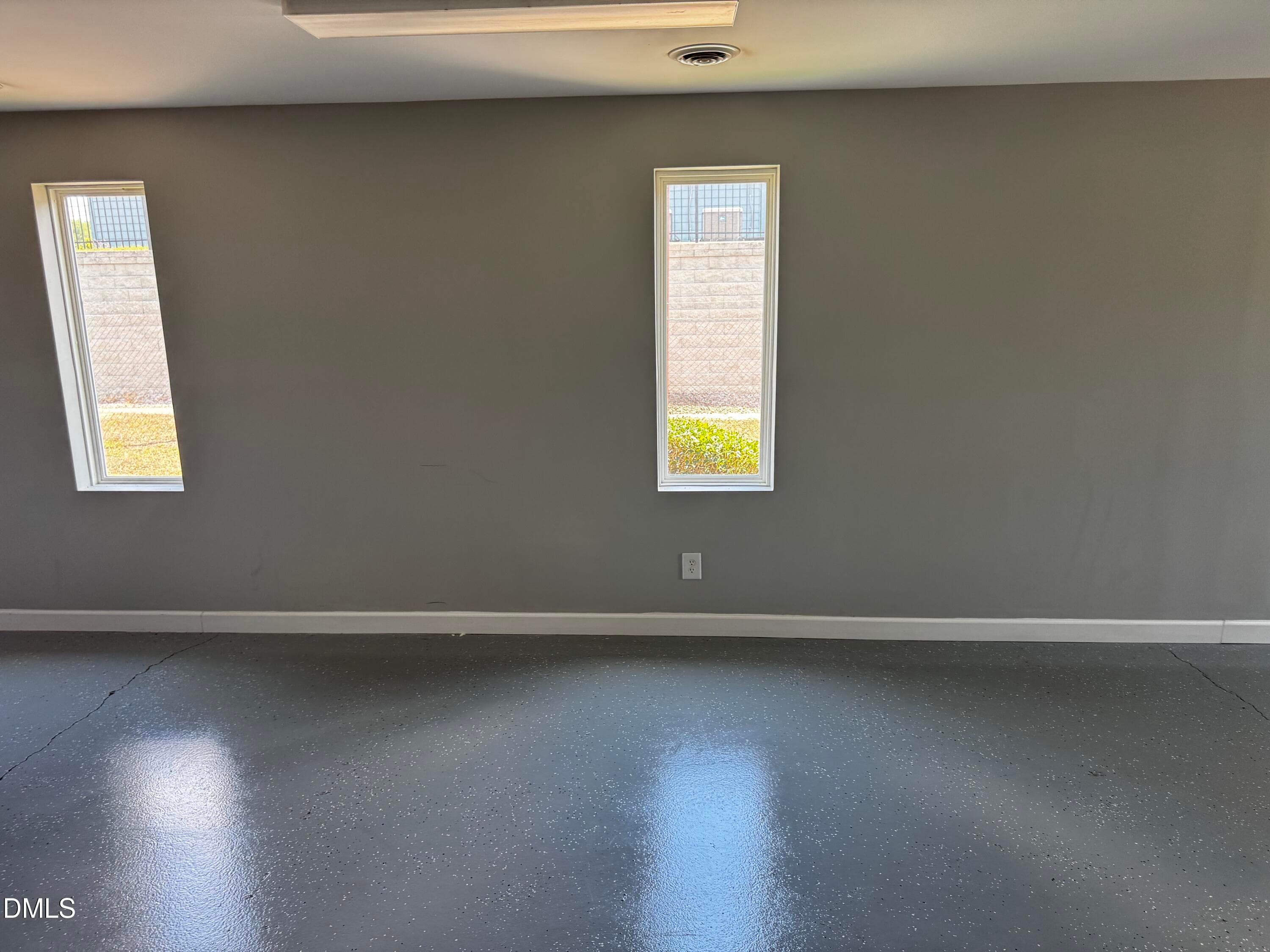 Large Office Right - 3802 W Vernon Avenue, Kinston, NC 28504