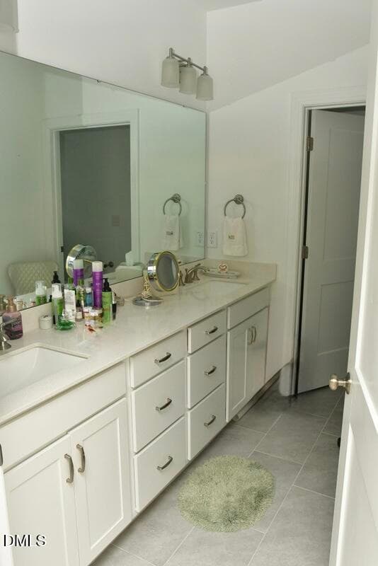 Master vanity - 1001 Masters Place Way, Durham, NC 27703, Durham