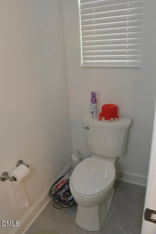 Master toilet - 1001 Masters Place Way, Durham, NC 27703, Durham