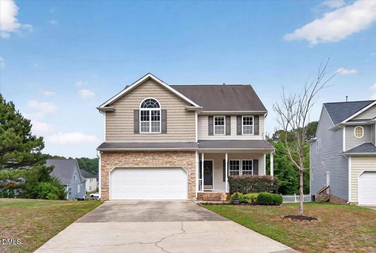 05-117RosalynnCourt_005 - 117 Rosalynn Court, Raleigh, NC 27610, Raleigh