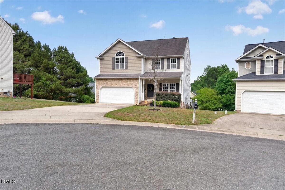 04-117RosalynnCourt_004 - 117 Rosalynn Court, Raleigh, NC 27610, Raleigh